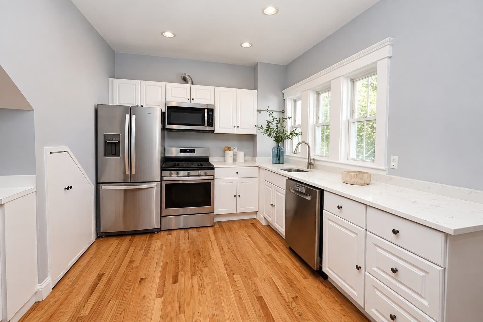 2 Family - 2 Units Up/Down at 323 Bainbridge St, Malden MA 02148, Malden, photo 2 of 38