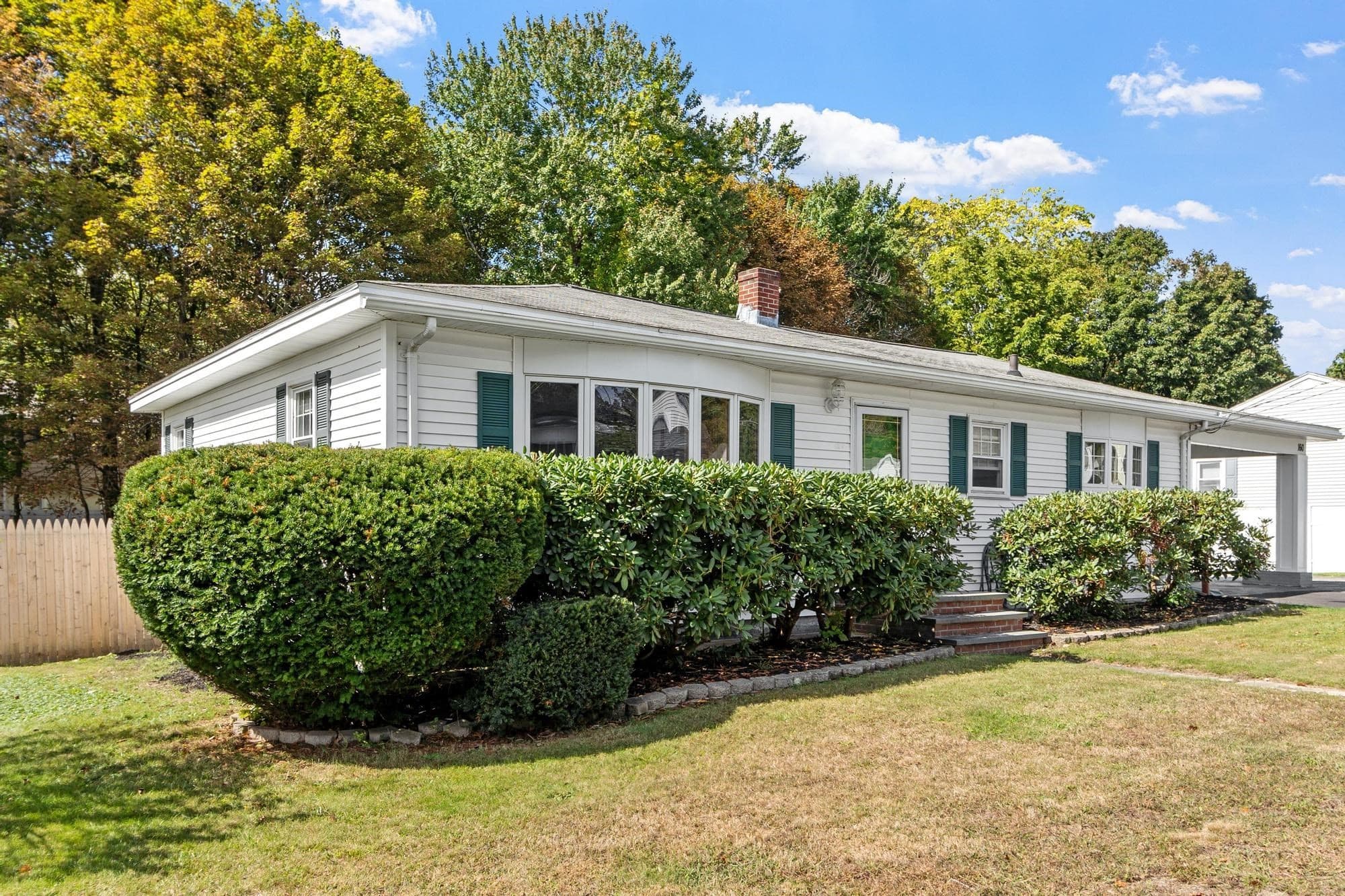 160 Jackson St, Methuen MA 01844