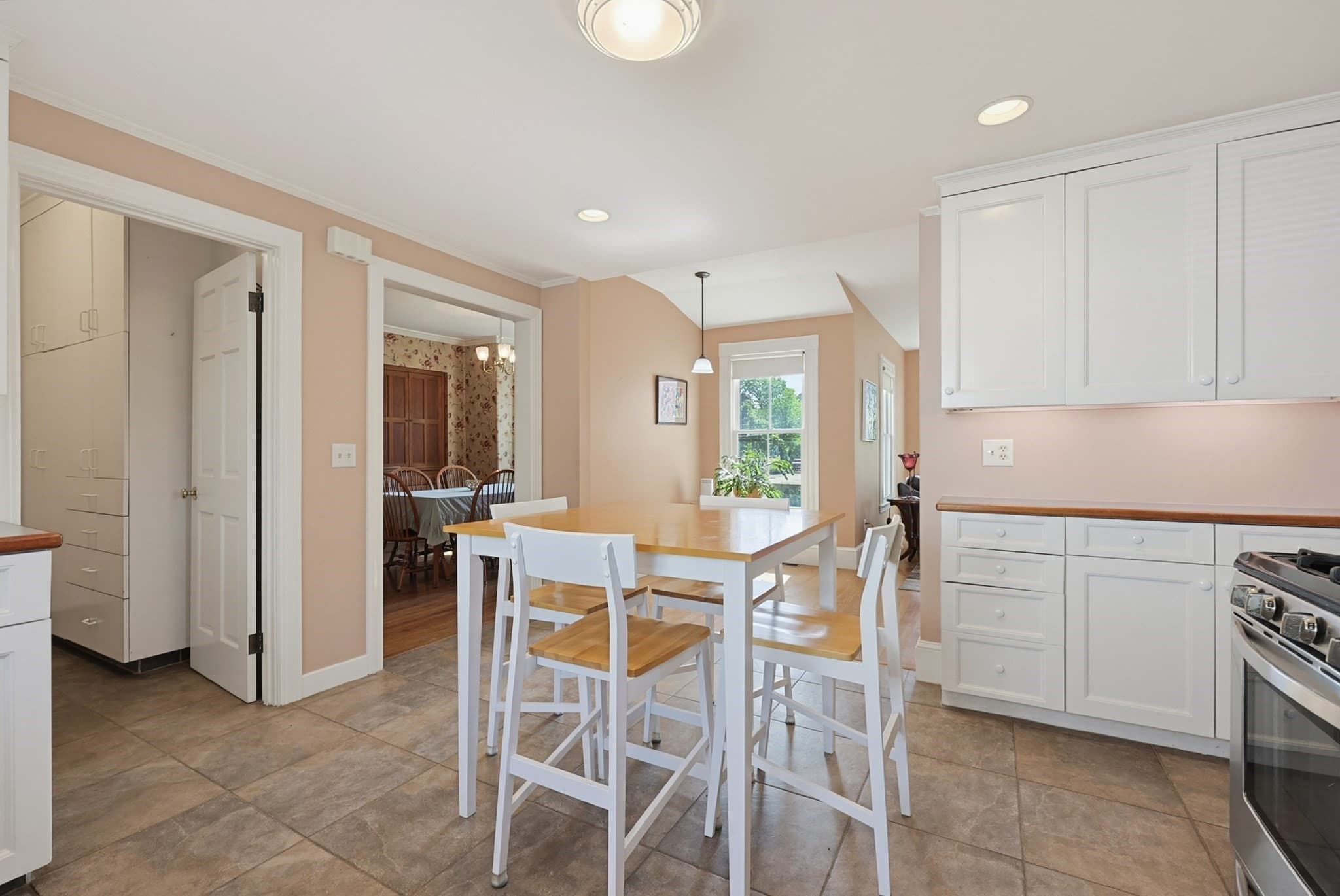 Single Family Residence at 112 Greenwood Ave, Wakefield MA 01880, Wakefield, photo 17 of 42