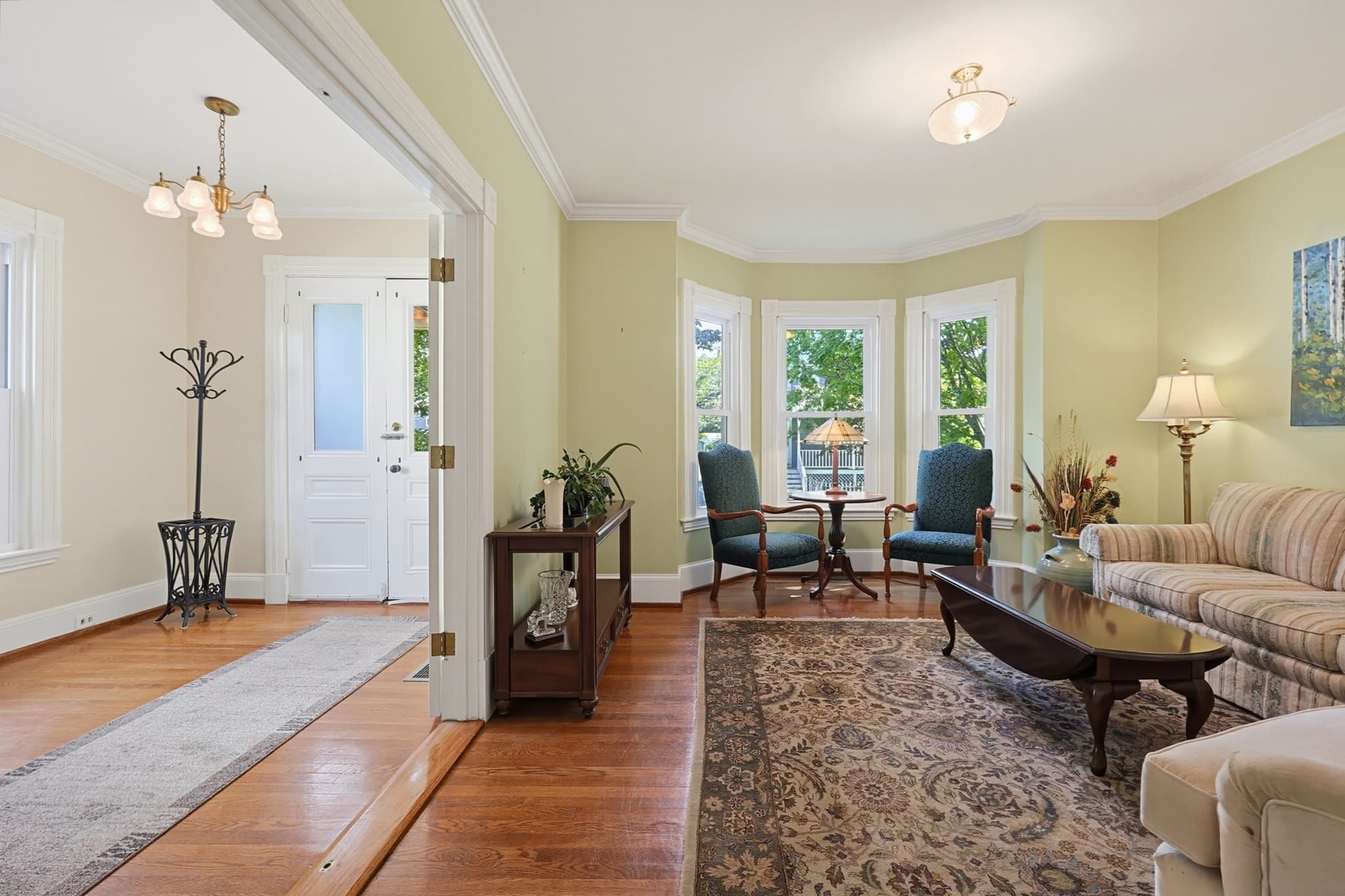 Single Family Residence at 112 Greenwood Ave, Wakefield MA 01880, Wakefield, photo 7 of 42