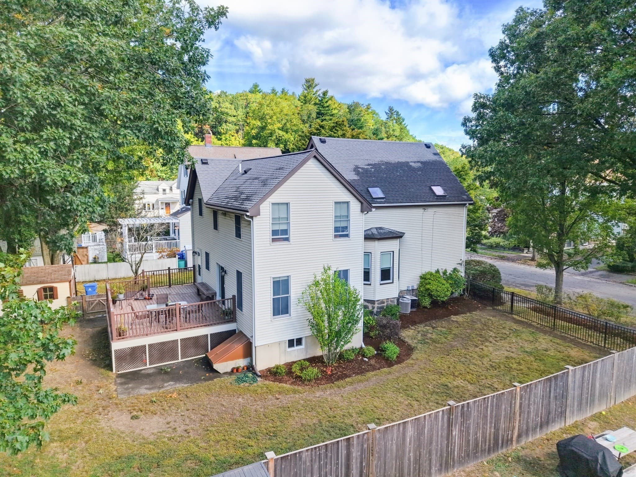 Single Family Residence at 112 Greenwood Ave, Wakefield MA 01880, Wakefield, photo 3 of 42