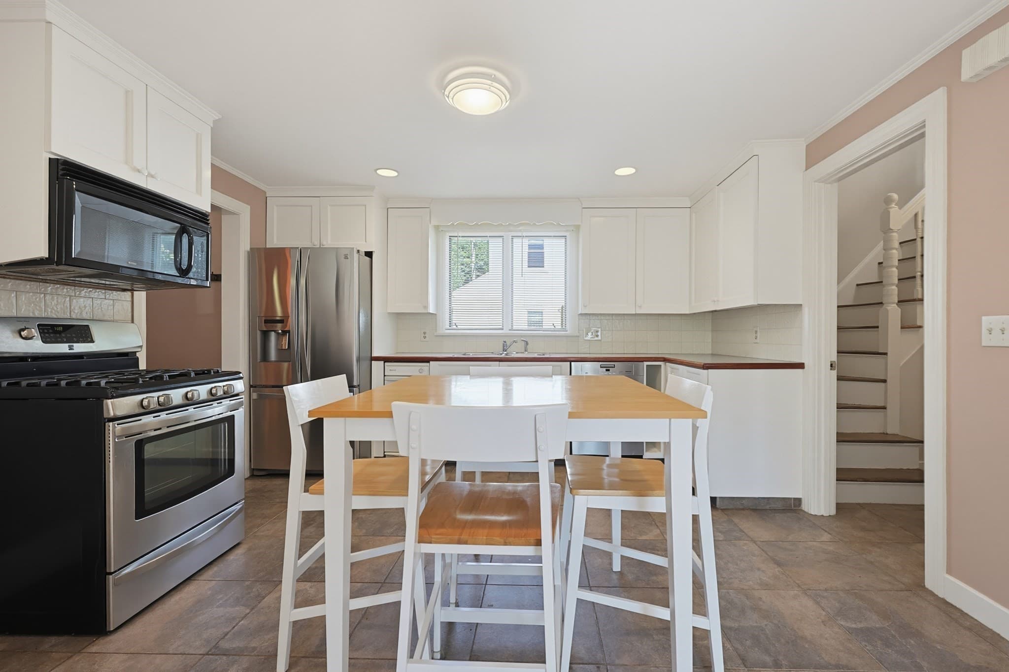 Single Family Residence at 112 Greenwood Ave, Wakefield MA 01880, Wakefield, photo 20 of 42