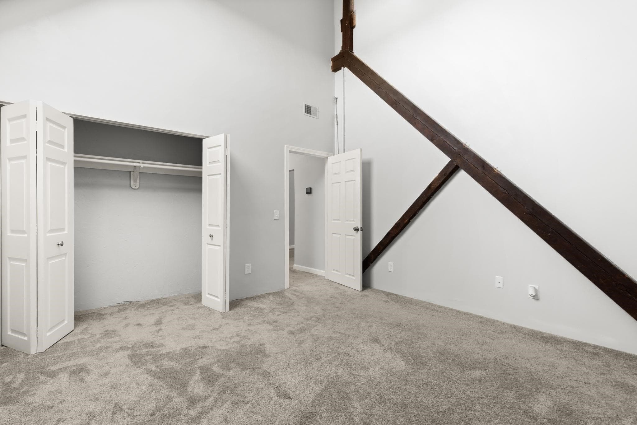 Condominium at 31 Elizabeth St # 303, Worcester MA 01605, Worcester, photo 12 of 18