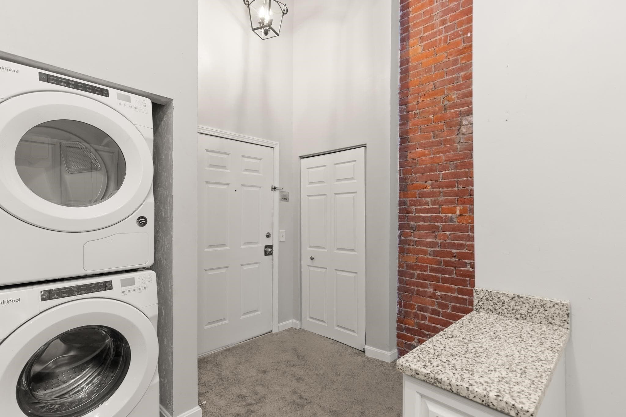 Condominium at 31 Elizabeth St # 303, Worcester MA 01605, Worcester, photo 4 of 18