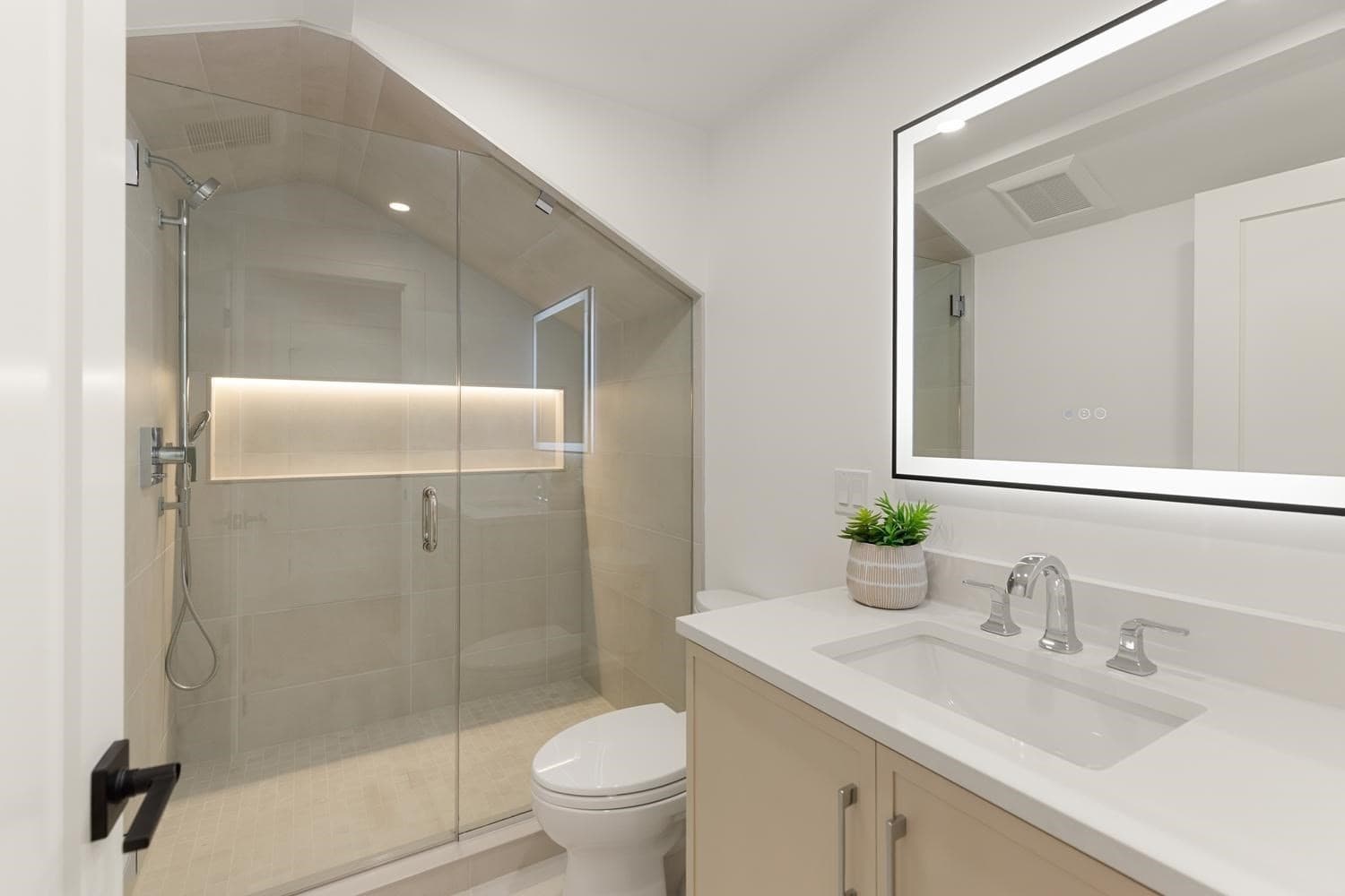Single Family Residence at 470 Quinobequin, Newton MA 02468, Newton, photo 37 of 42
