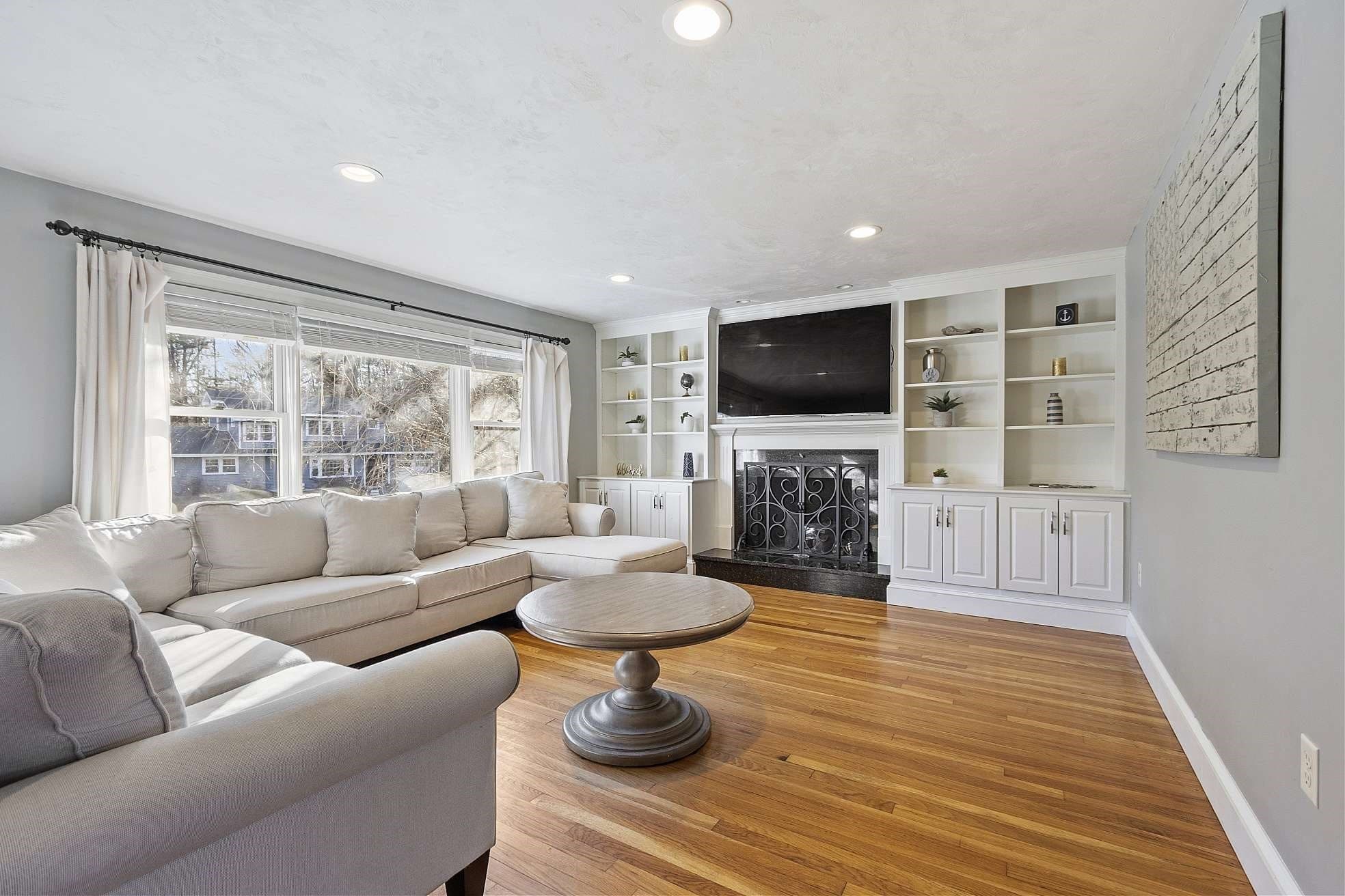 Single Family Residence at 30 Mohawk Dr, Northborough MA 01532, Northborough, photo 10 of 33