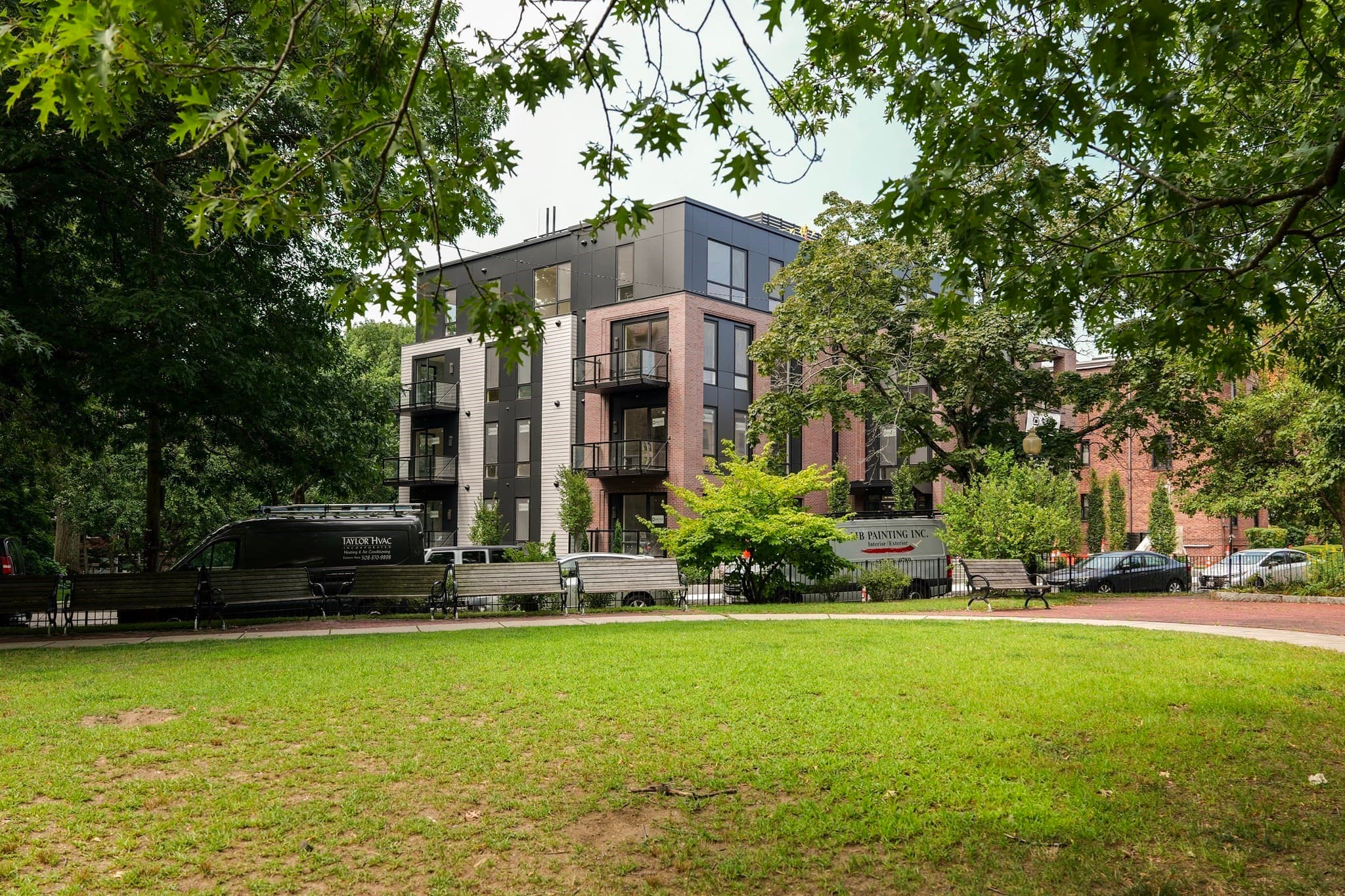 80 Vernon Street # 2A, Brookline MA 02446
