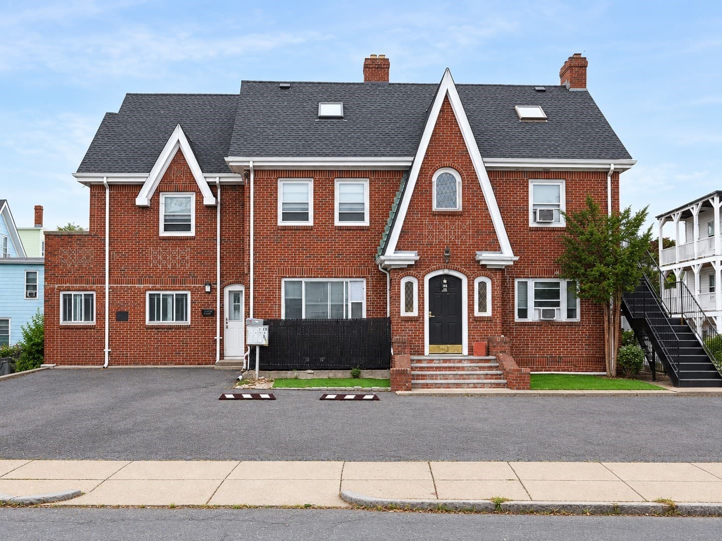 36 Saint Edward Rd # 3, Boston MA 02128
