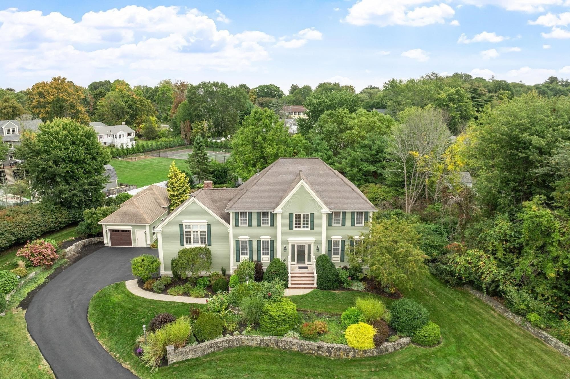 Single Family Residence at 65 Bridle Path, Tewksbury MA 01876, Tewksbury, photo 2 of 42