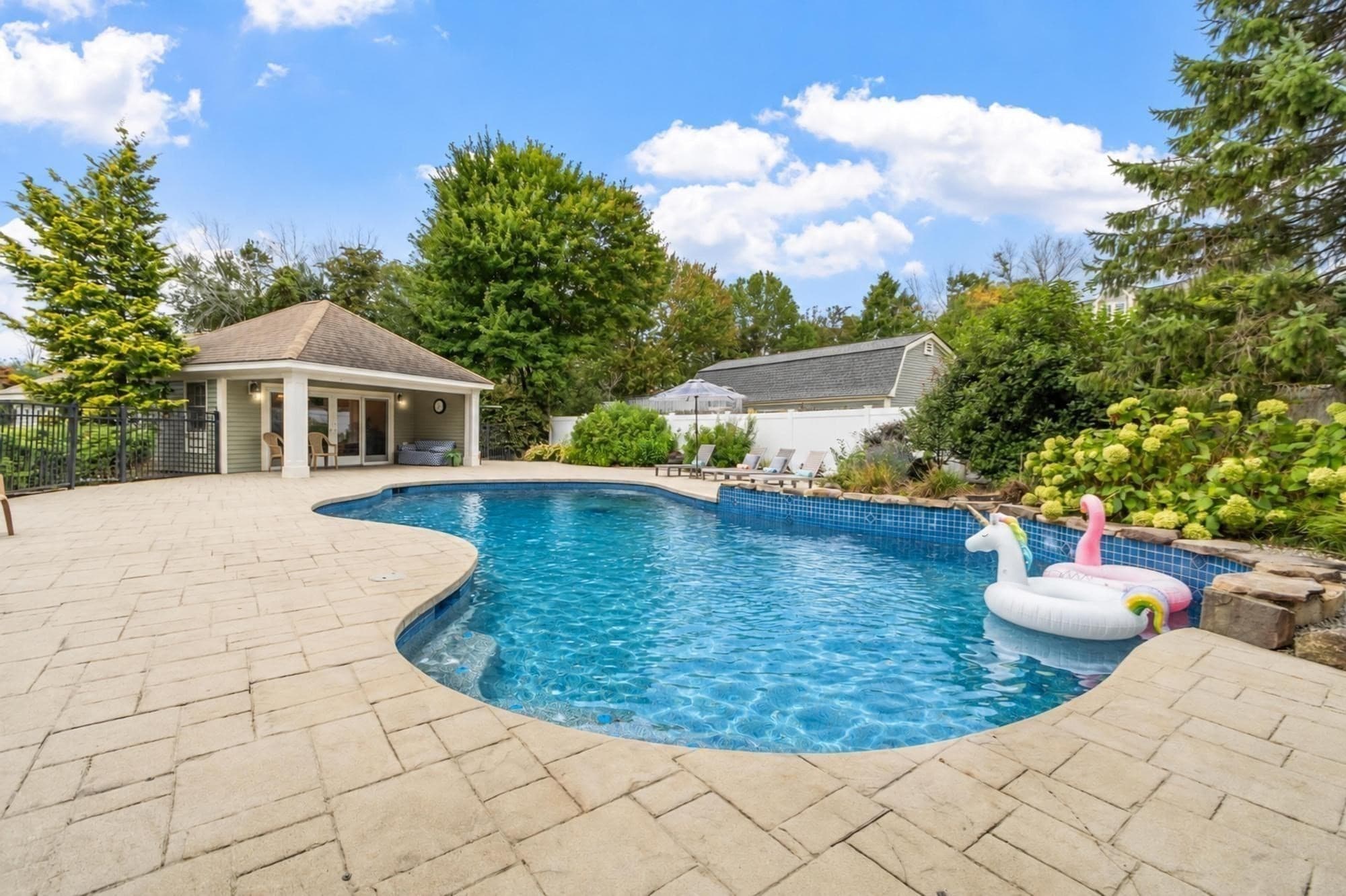 Single Family Residence at 65 Bridle Path, Tewksbury MA 01876, Tewksbury, photo 36 of 42