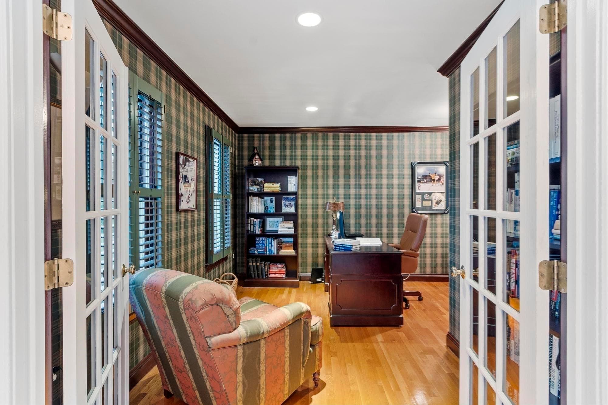 Single Family Residence at 65 Bridle Path, Tewksbury MA 01876, Tewksbury, photo 8 of 42