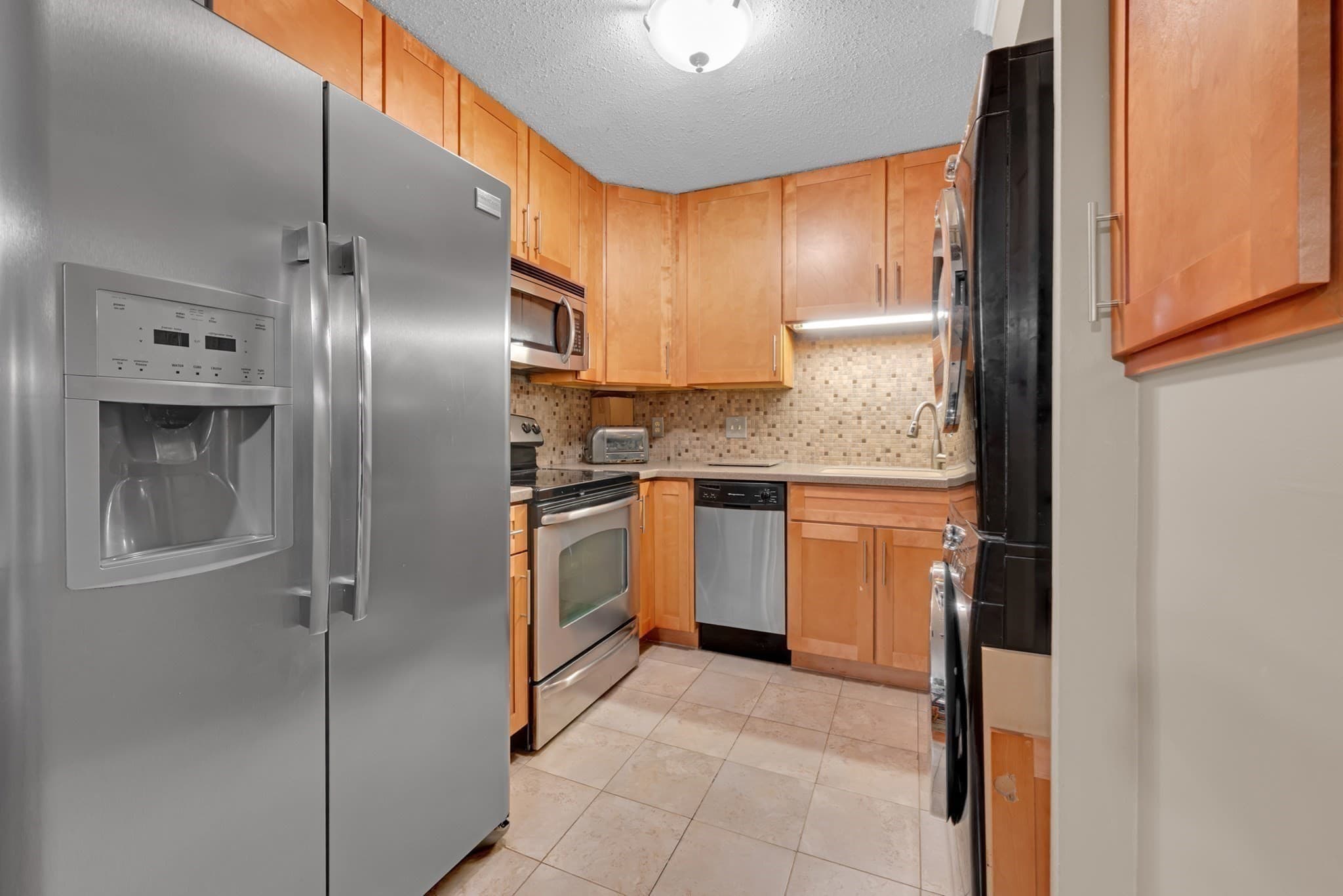 Condominium at 17 Thayer Pond Drive # 7, Oxford MA 01537, Oxford, photo 16 of 30