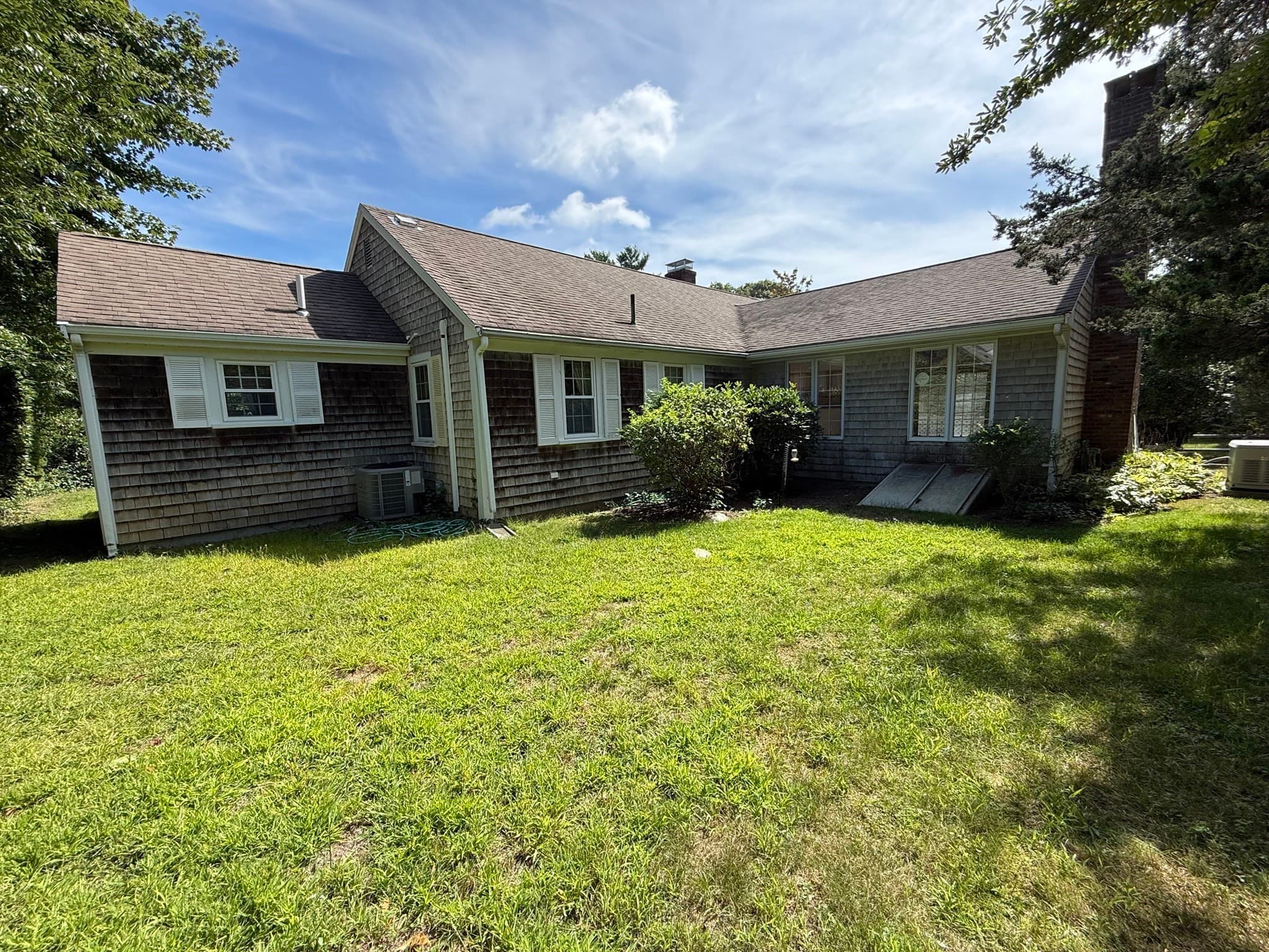 Single Family Residence at 87 Hinckley Circle, Barnstable MA 02655, Barnstable, photo 4 of 32