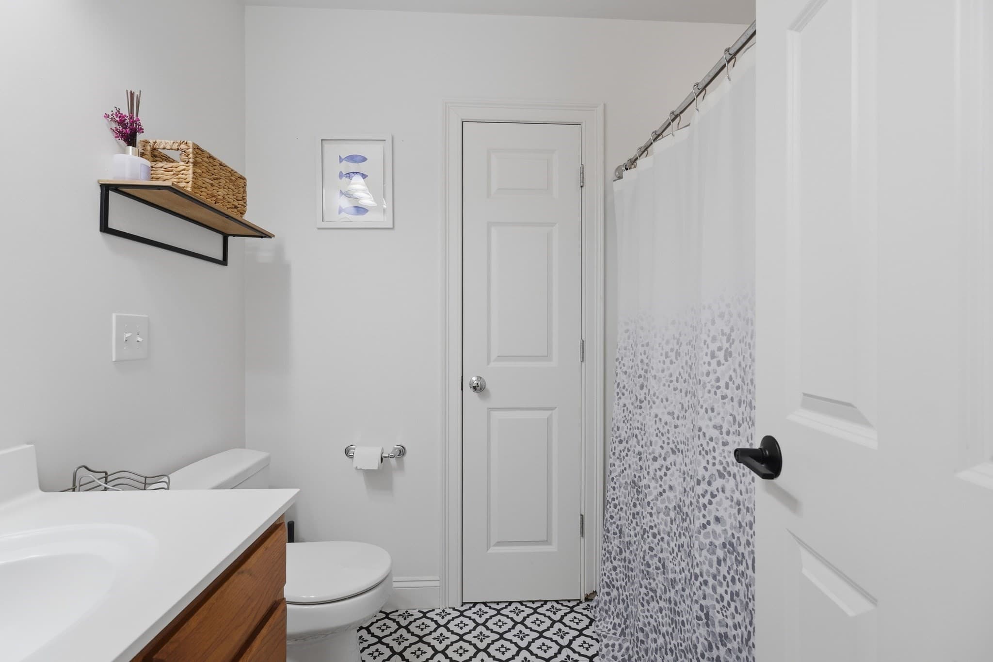 Condominium at 90 Carrington Ln # 90, Uxbridge MA 01569, Uxbridge, photo 32 of 38