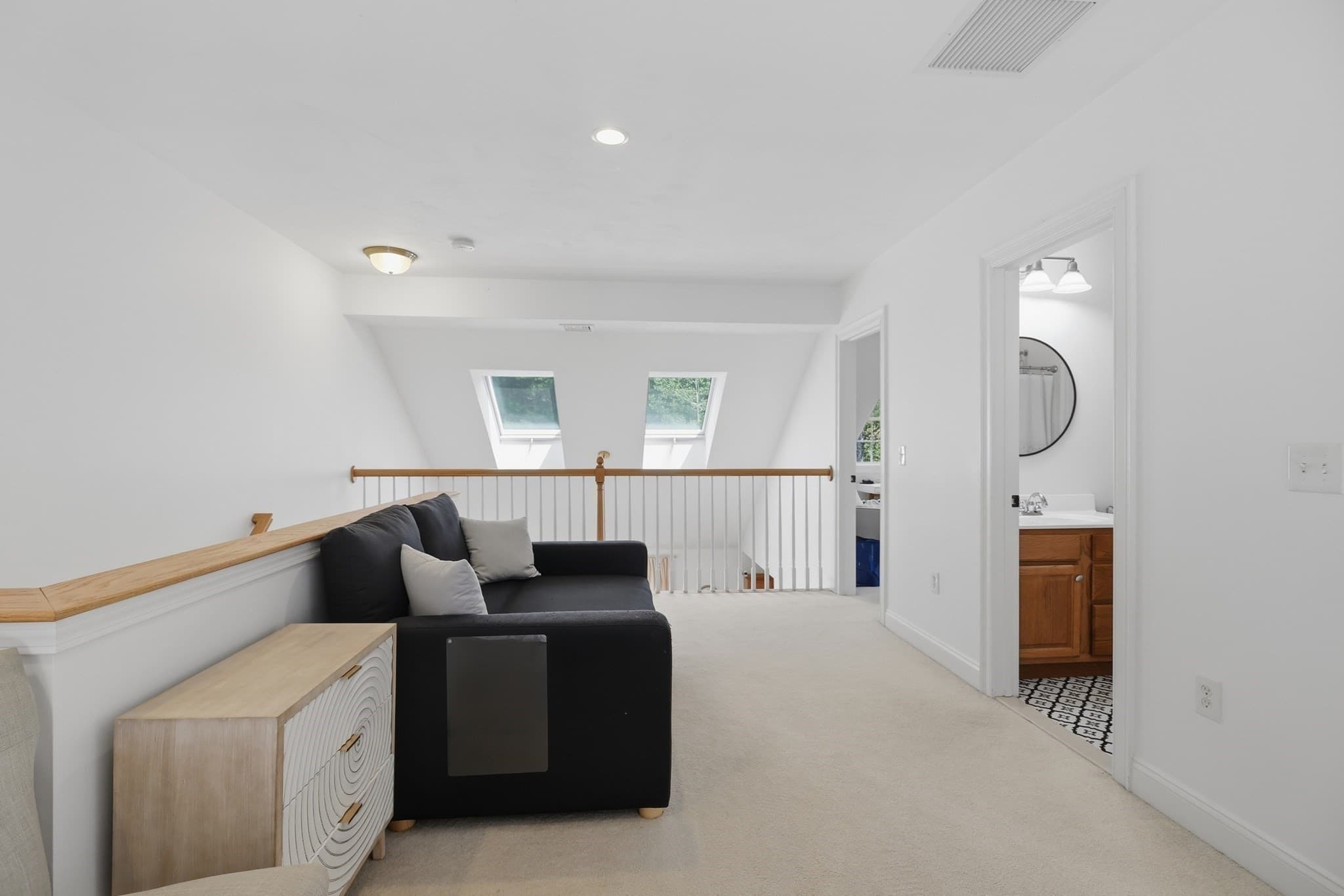 Condominium at 90 Carrington Ln # 90, Uxbridge MA 01569, Uxbridge, photo 18 of 38