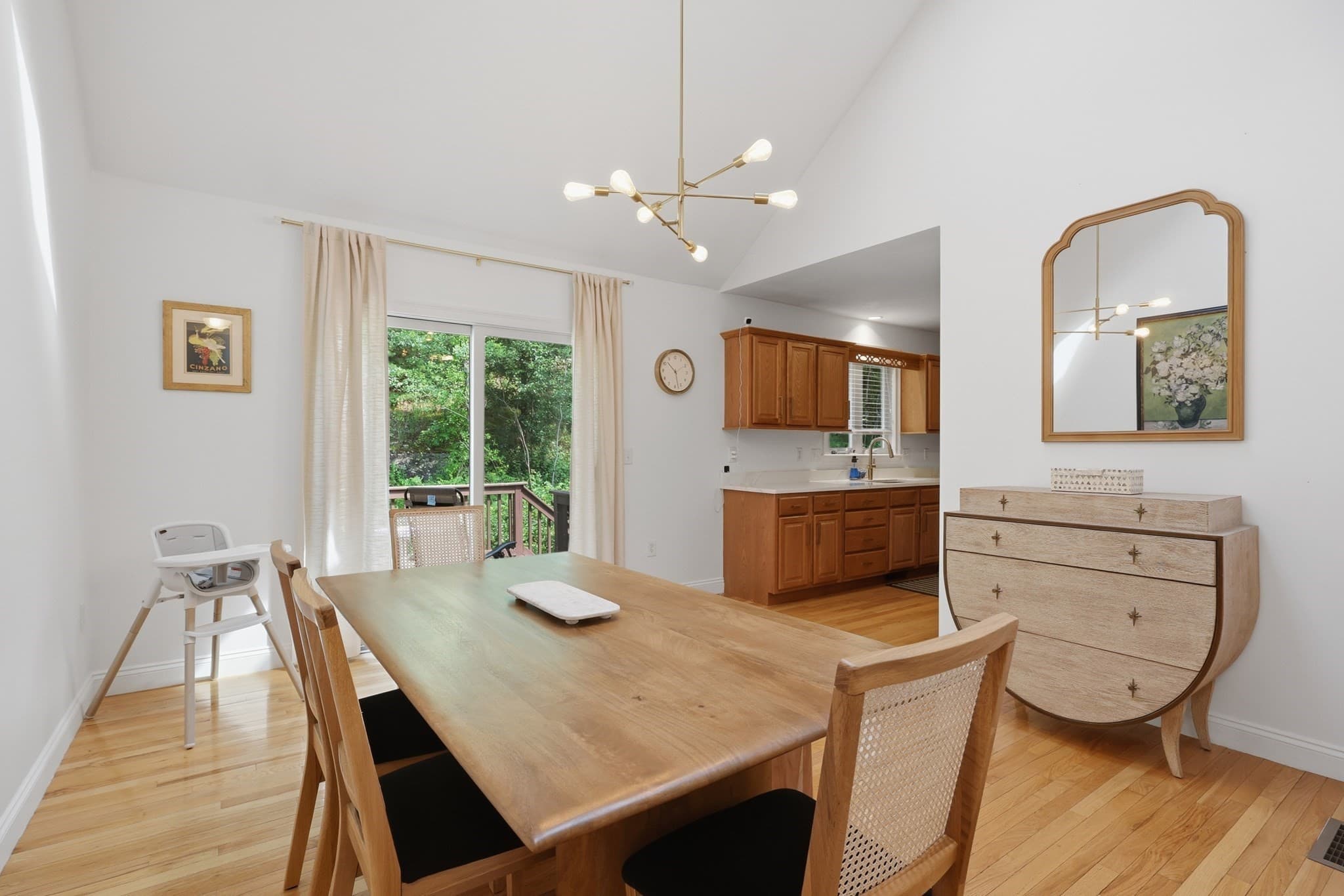 Condominium at 90 Carrington Ln # 90, Uxbridge MA 01569, Uxbridge, photo 8 of 38