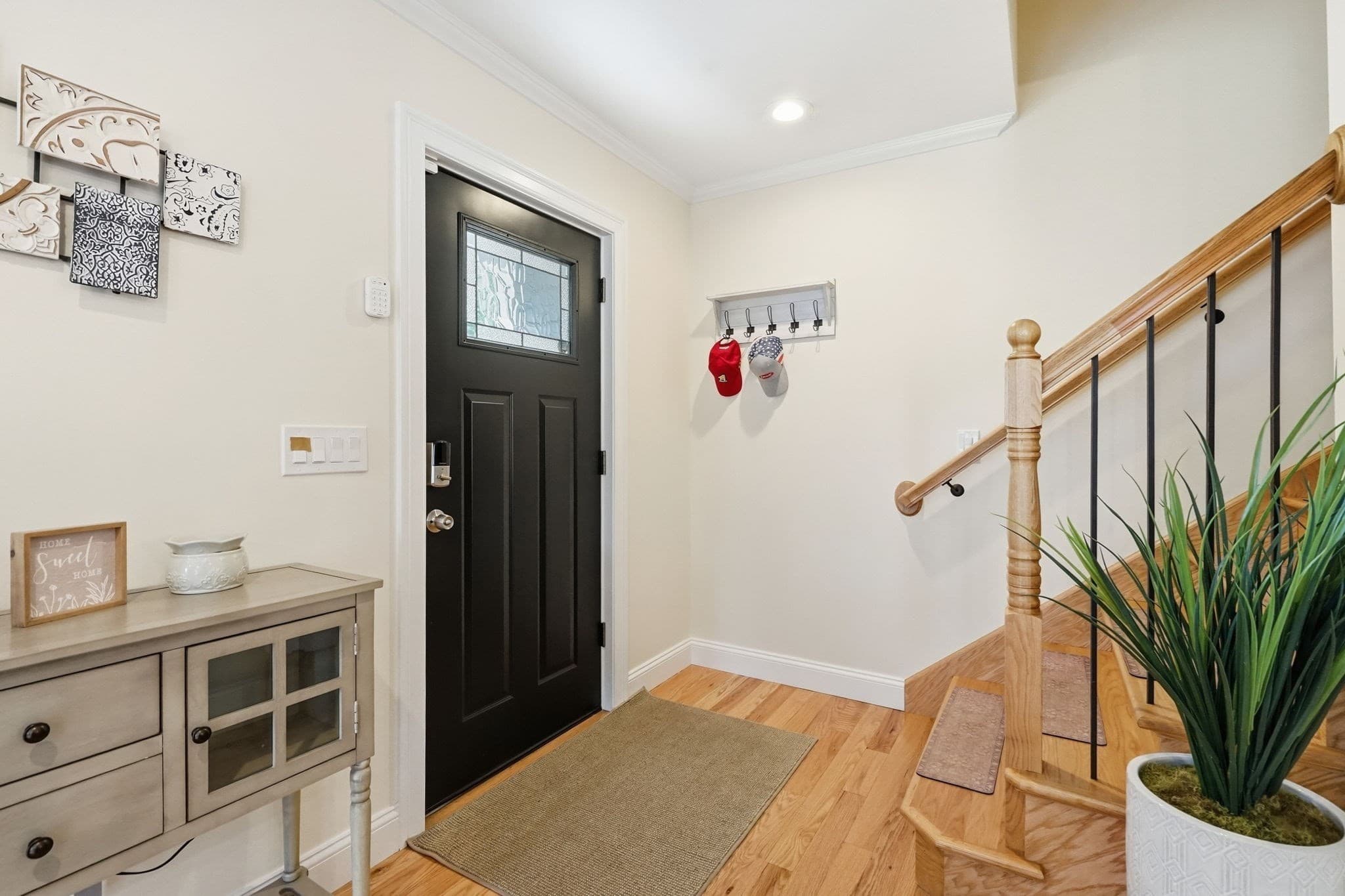 Single Family Residence at 47 Fuller Rd, Palmer MA 01069, Palmer, photo 4 of 40