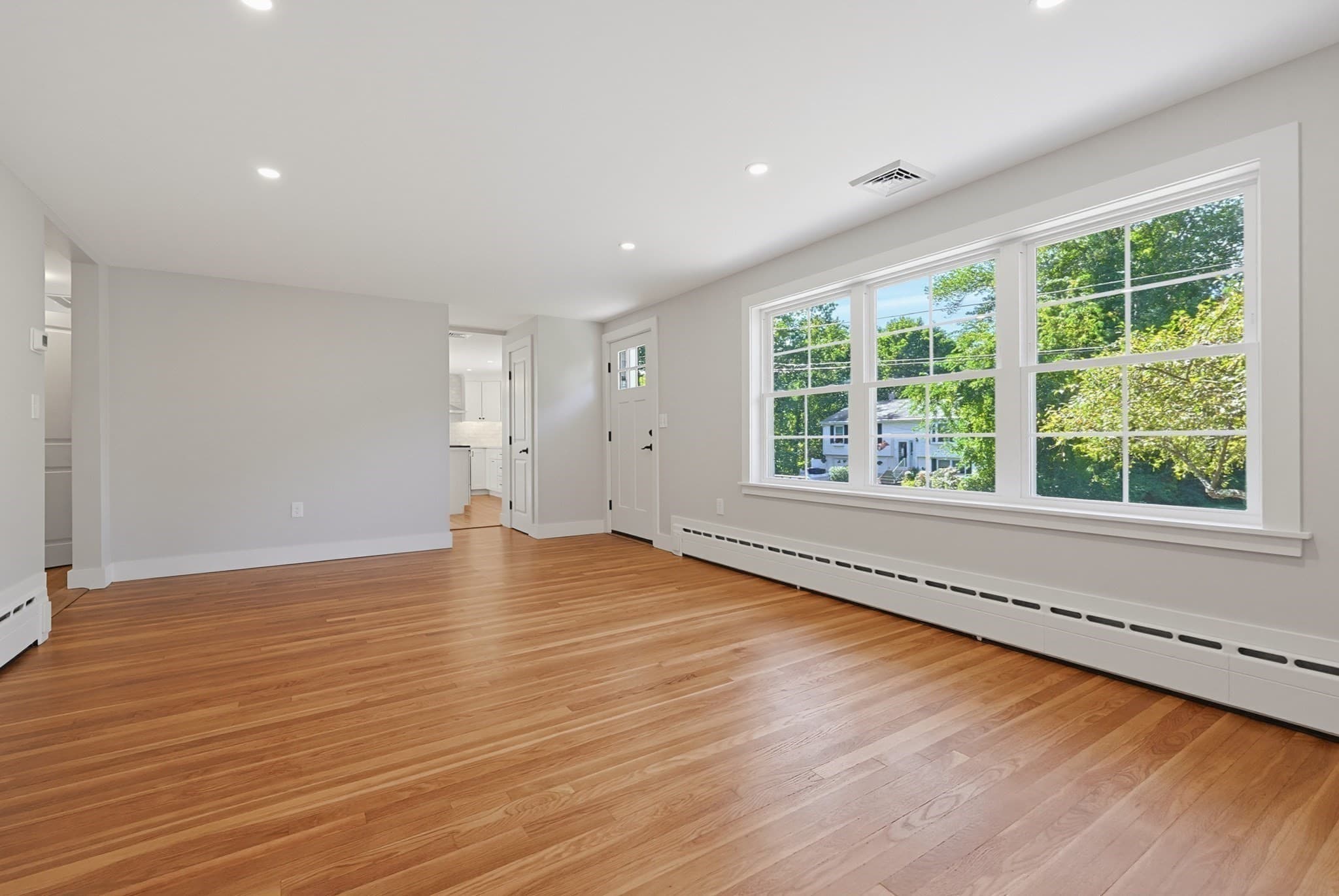 Single Family Residence at 7 Dana Park, Hopedale MA 01747, Hopedale, photo 5 of 42