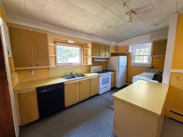 Single Family Residence at 9 East Harmony Ave, Charlemont MA 01339, Charlemont, photo 11 of 26