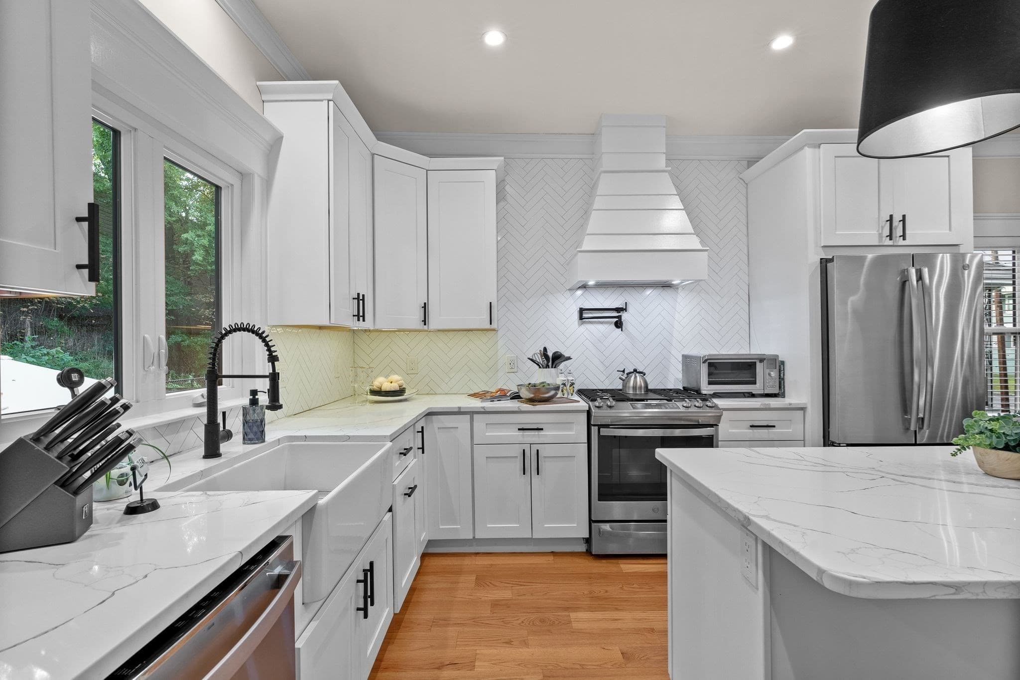 Single Family Residence at 197 Brookside Pkwy, Medford MA 02155, Medford, photo 11 of 40