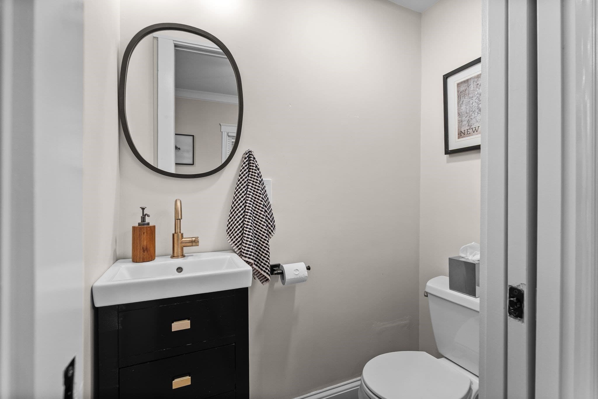 Single Family Residence at 197 Brookside Pkwy, Medford MA 02155, Medford, photo 21 of 40
