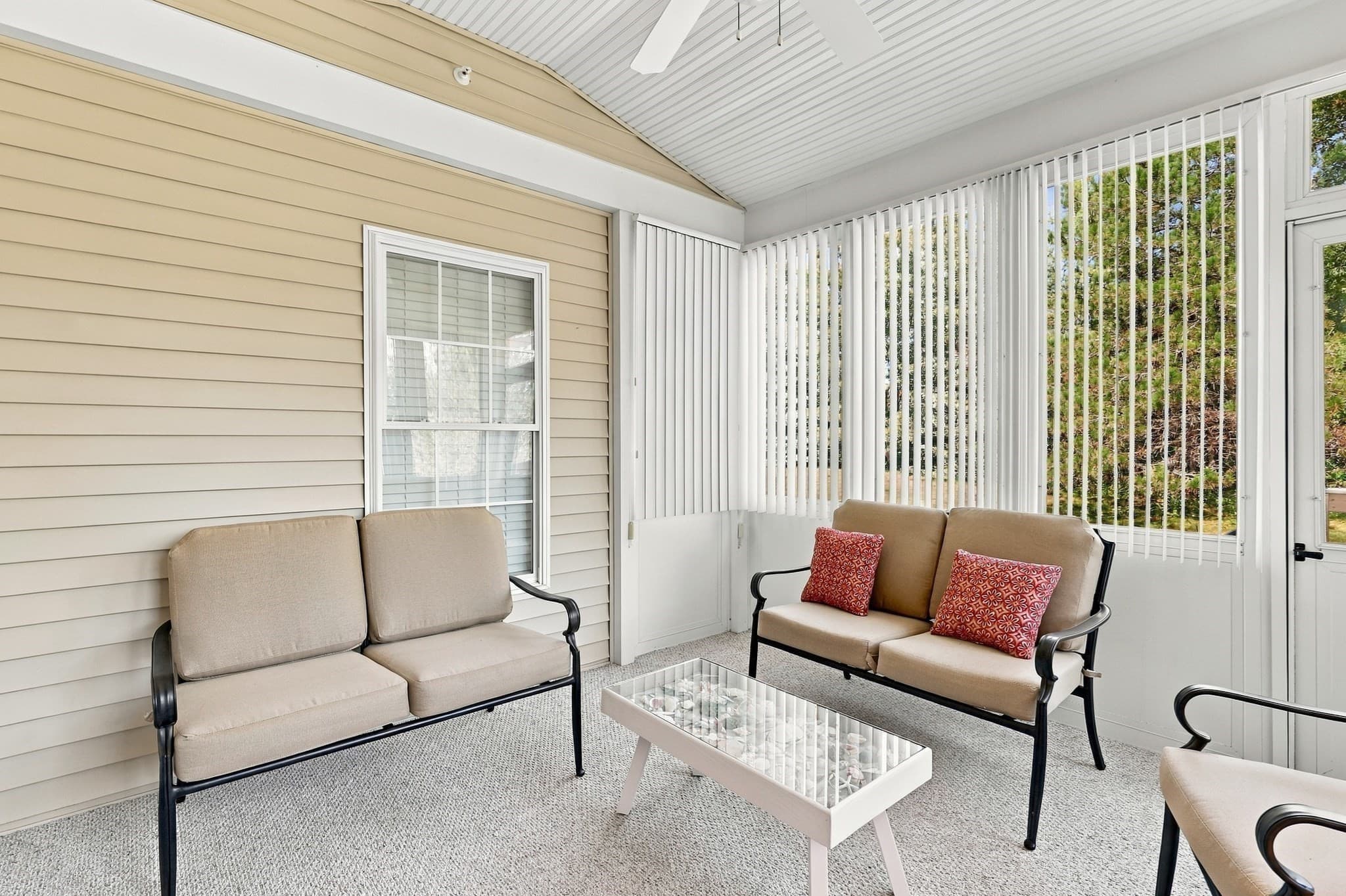 Condominium at 4 Blossom Tree Drive # 4, Shrewsbury MA 01545, Shrewsbury, photo 32 of 34