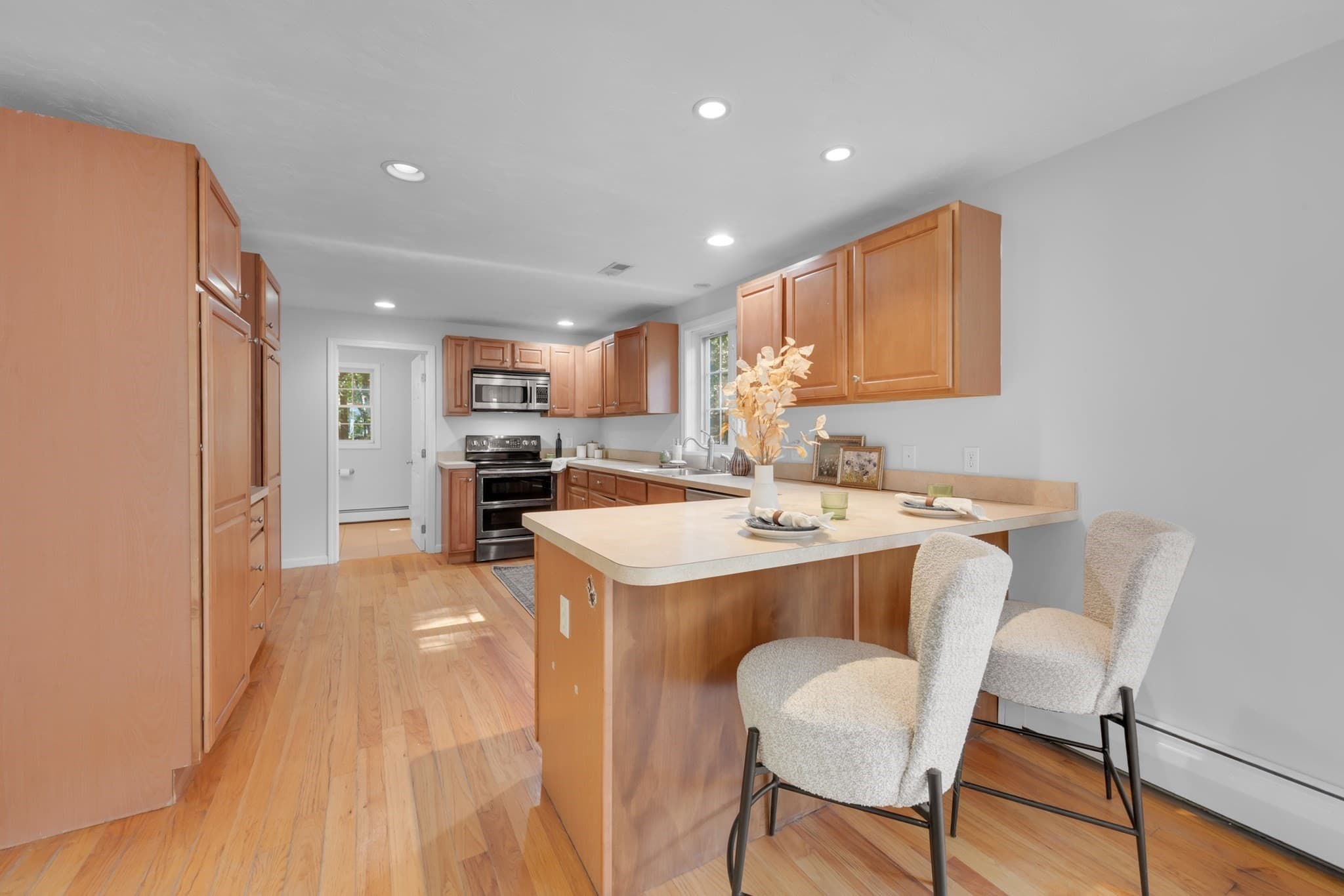Single Family Residence at 65 Charlton Rd, Dudley MA 01571, Dudley, photo 5 of 40