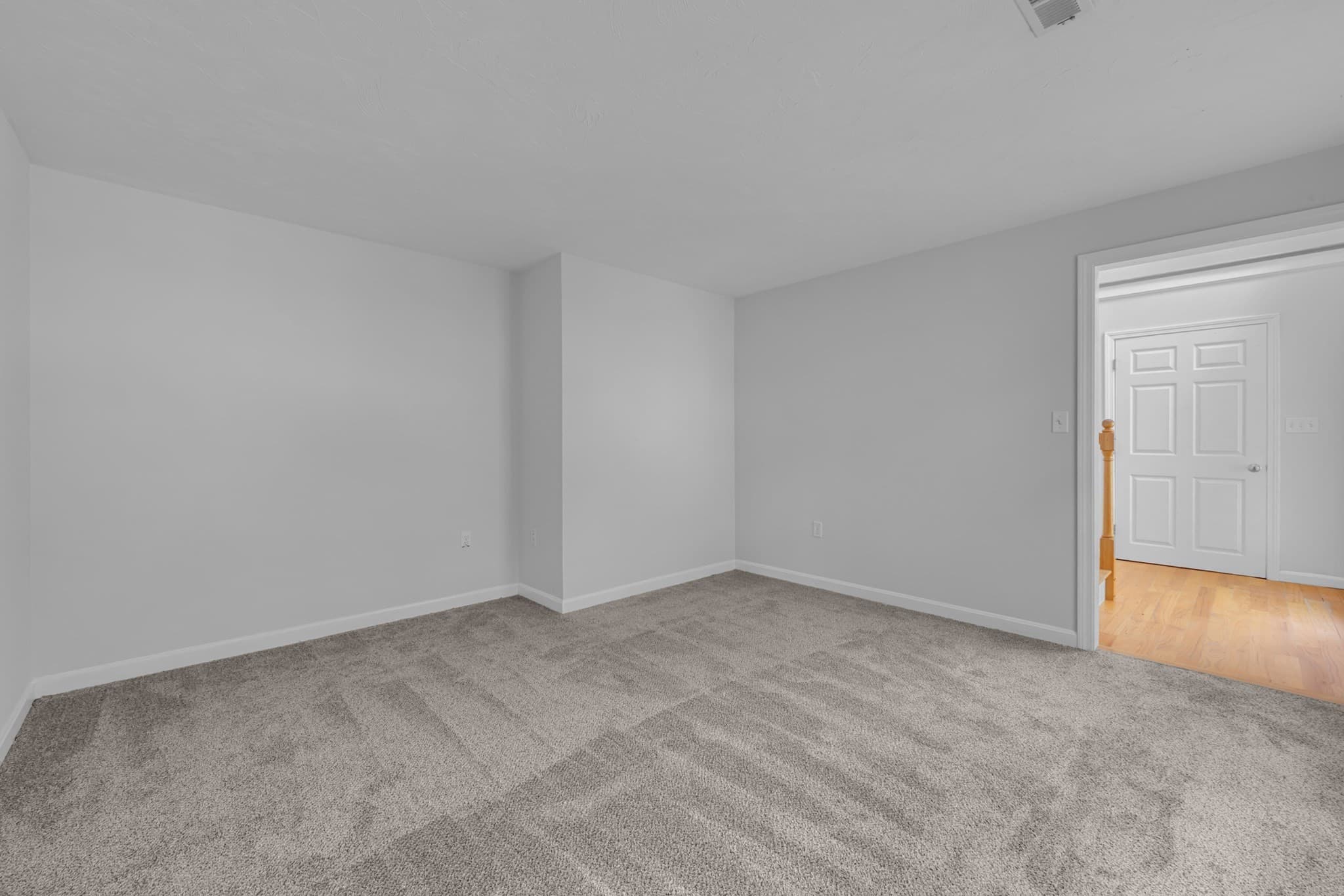 Single Family Residence at 65 Charlton Rd, Dudley MA 01571, Dudley, photo 9 of 40