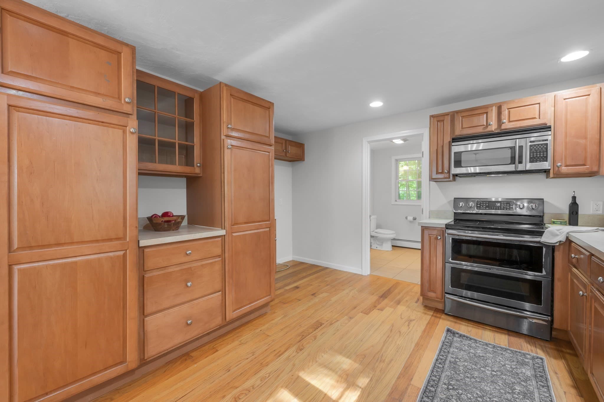 Single Family Residence at 65 Charlton Rd, Dudley MA 01571, Dudley, photo 4 of 40