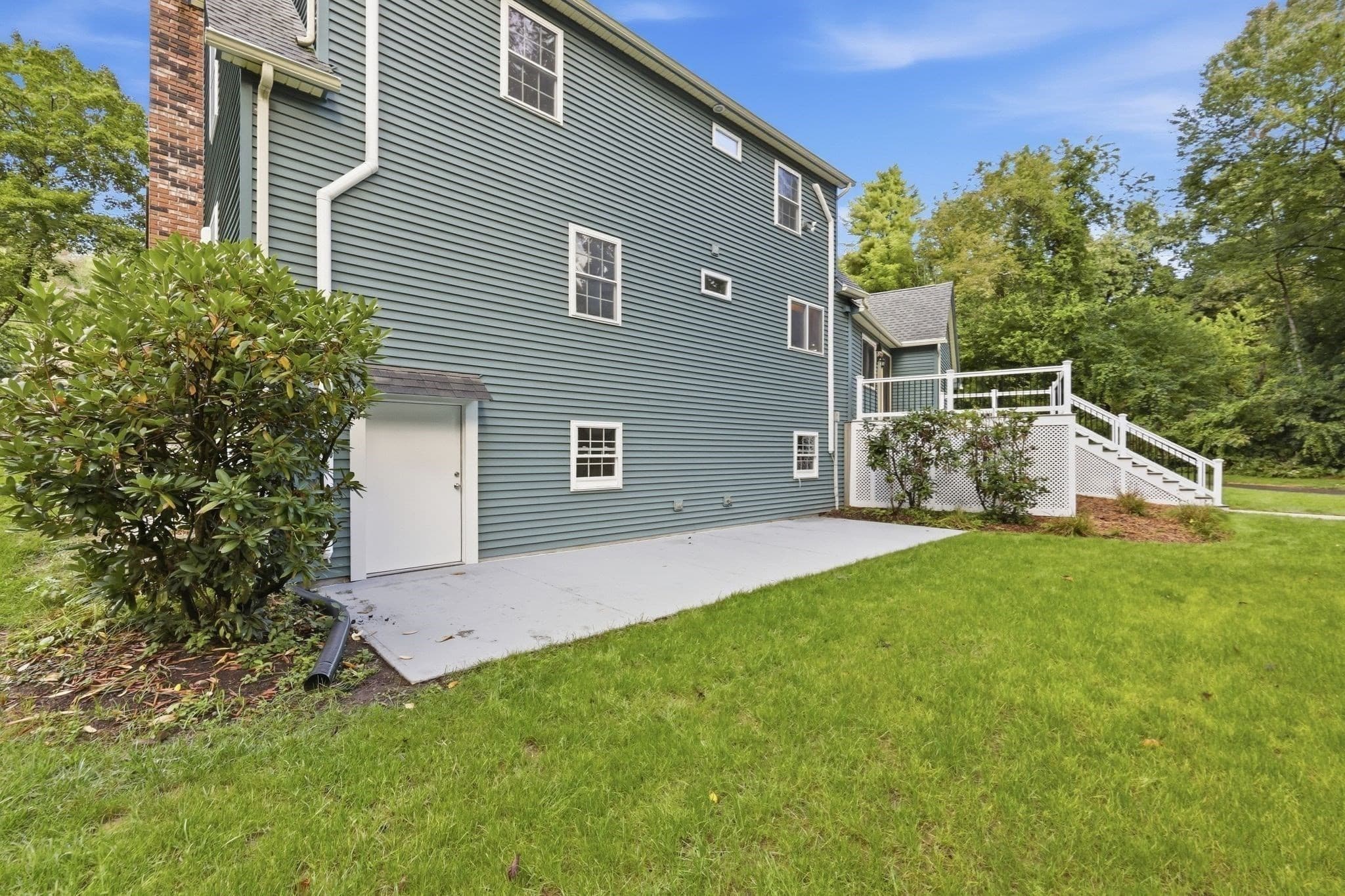 Single Family Residence at 330 Ventura St, Ludlow MA 01056, Ludlow, photo 32 of 42
