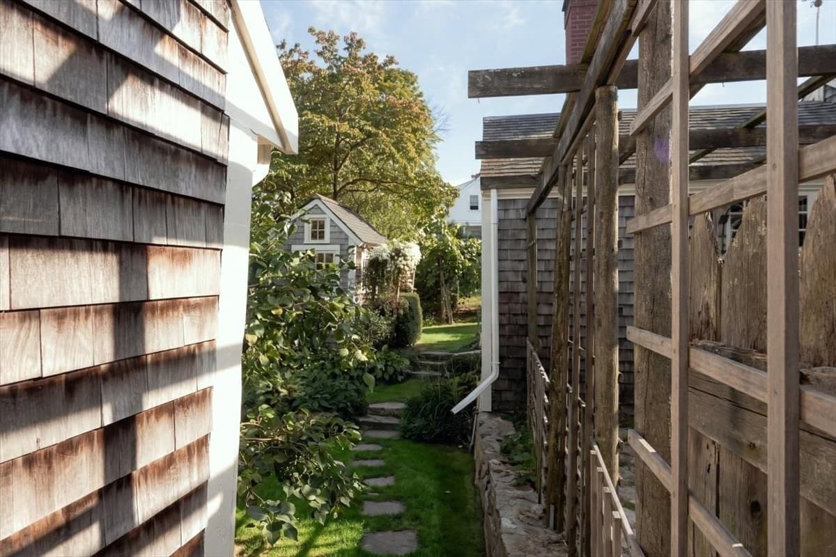 Single Family Residence at 25 Ship St, Hingham MA 02043, Hingham, photo 34 of 41