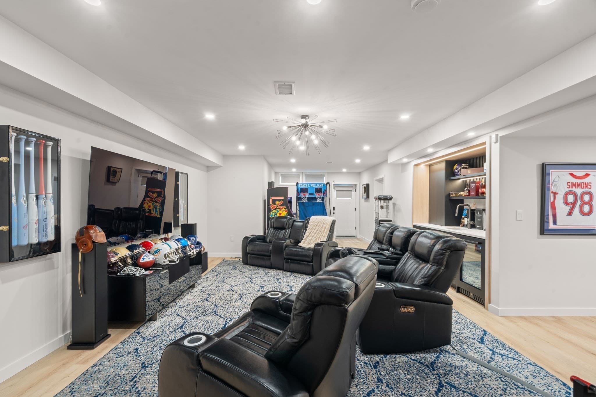 Single Family Residence at 6 Caulfield Cir, Newton MA 02459, Newton, photo 21 of 25