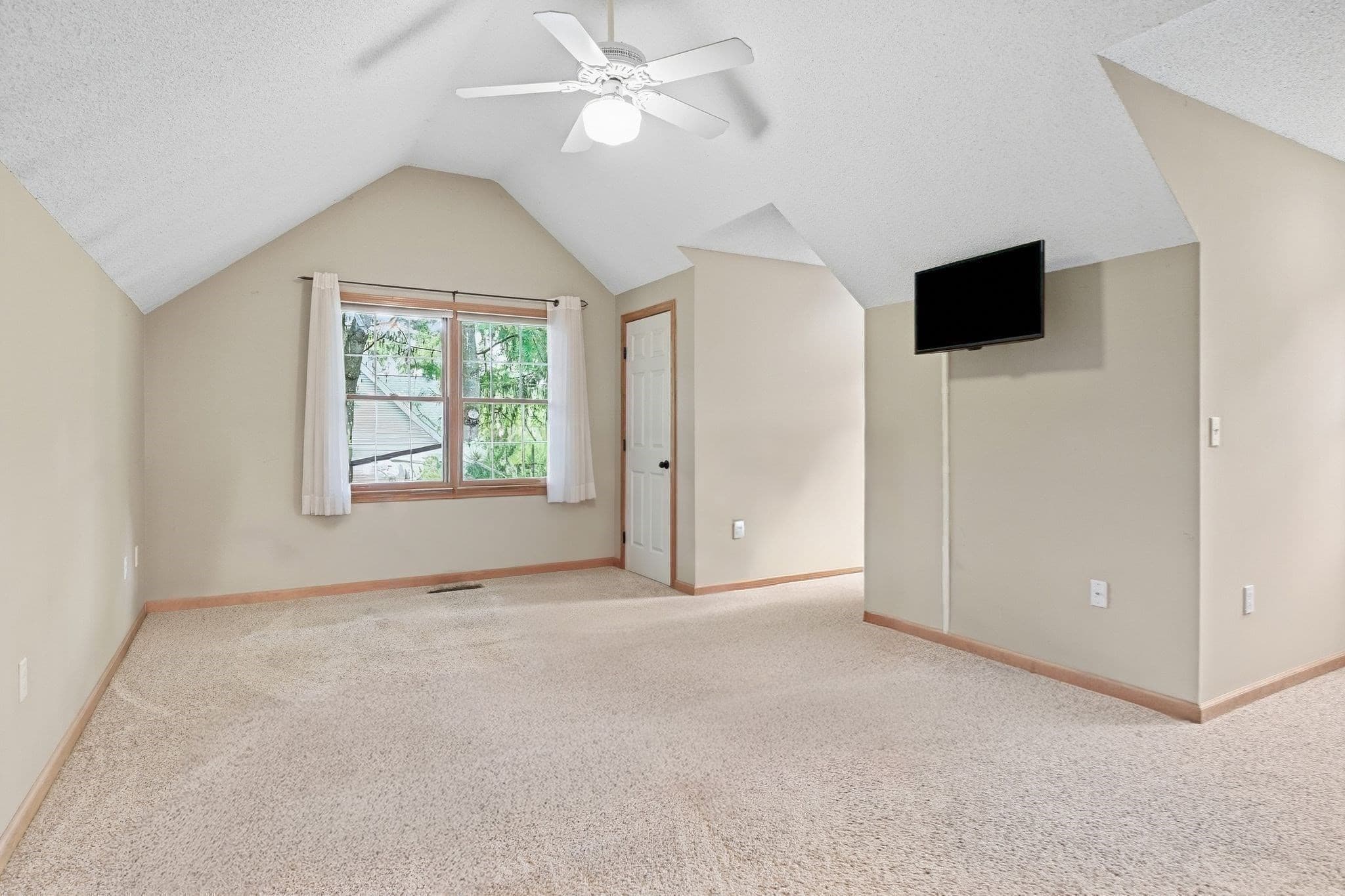 Single Family Residence at 12 Patriots Way, Southwick MA 01077, Southwick, photo 25 of 42