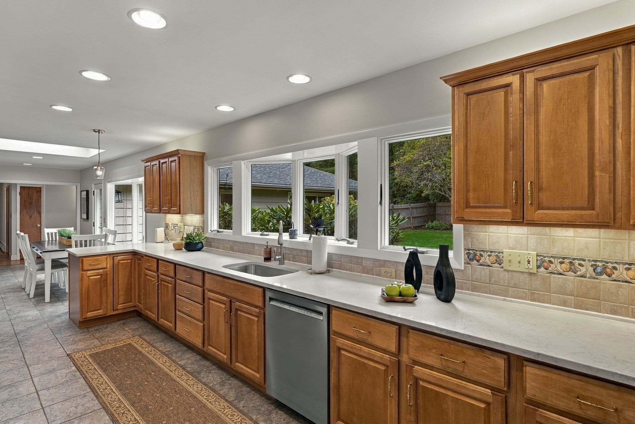 Single Family Residence at 14 Forbes Ln, Andover MA 01810, Andover, photo 25 of 42