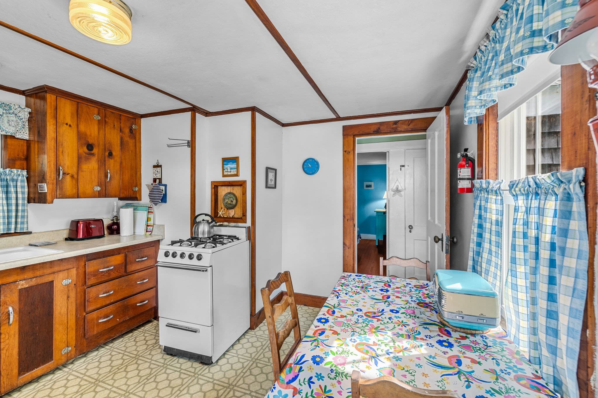 Single Family Residence at 77 Ploughed Neck Rd, Sandwich MA 02537, Sandwich, photo 5 of 20