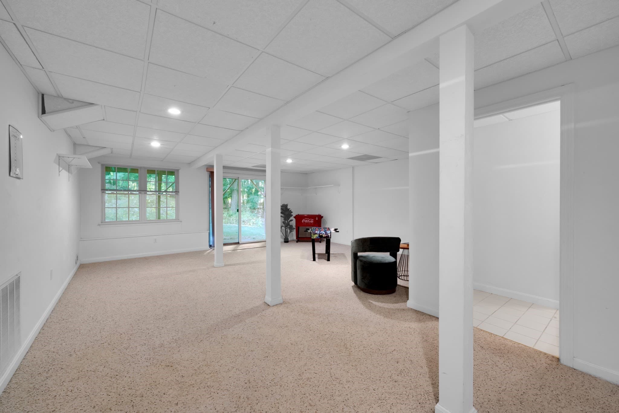 Condominium at 14 Millers Way # D, Sutton MA 01590, Sutton, photo 16 of 30