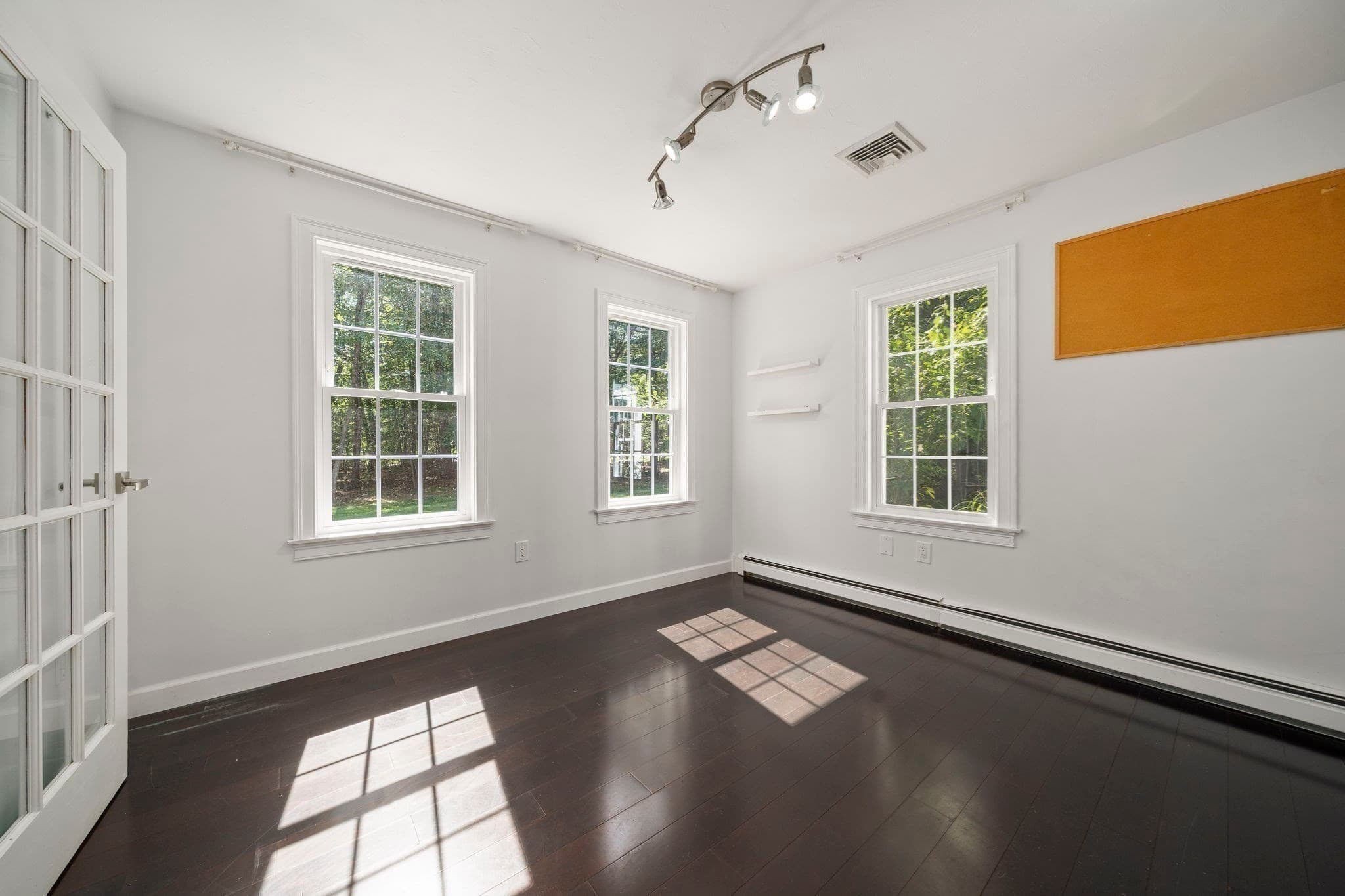 Single Family Residence at 4 Bruce Rd, Holbrook MA 02343, Holbrook, photo 12 of 41