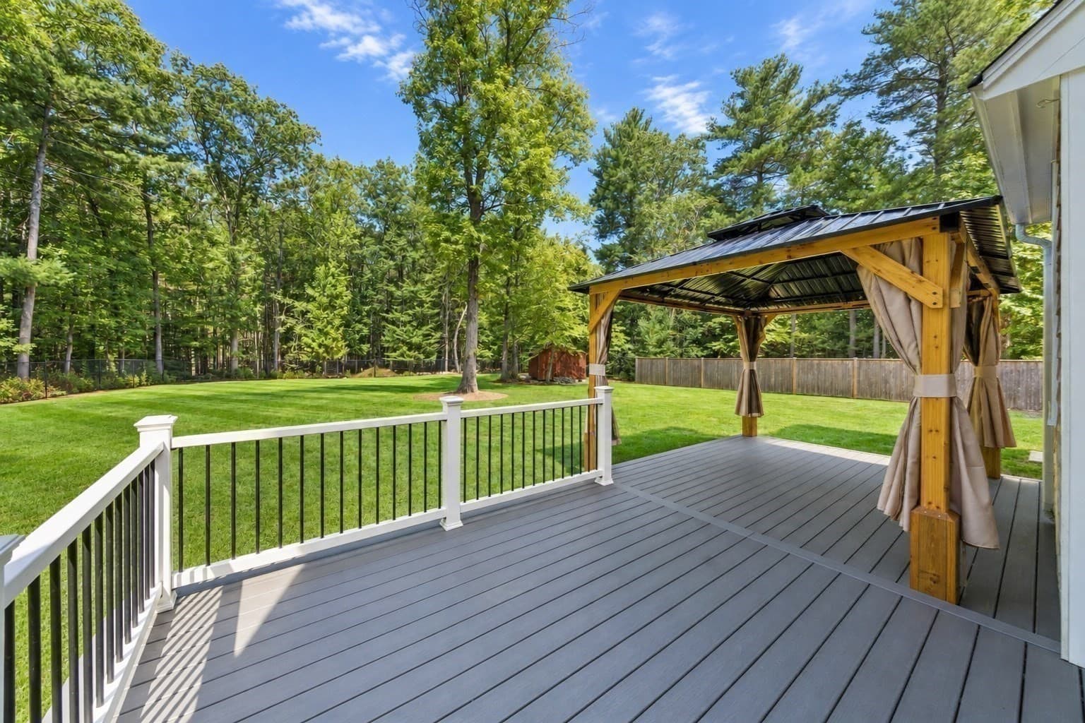 Single Family Residence at 4 Bruce Rd, Holbrook MA 02343, Holbrook, photo 36 of 41
