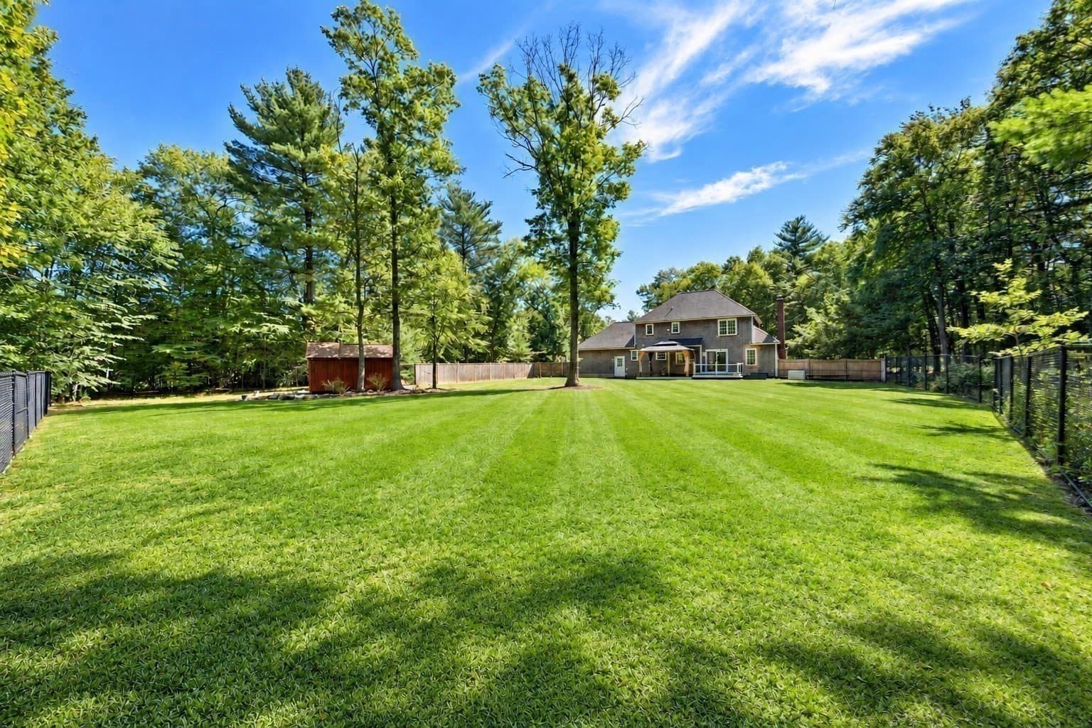 Single Family Residence at 4 Bruce Rd, Holbrook MA 02343, Holbrook, photo 38 of 41
