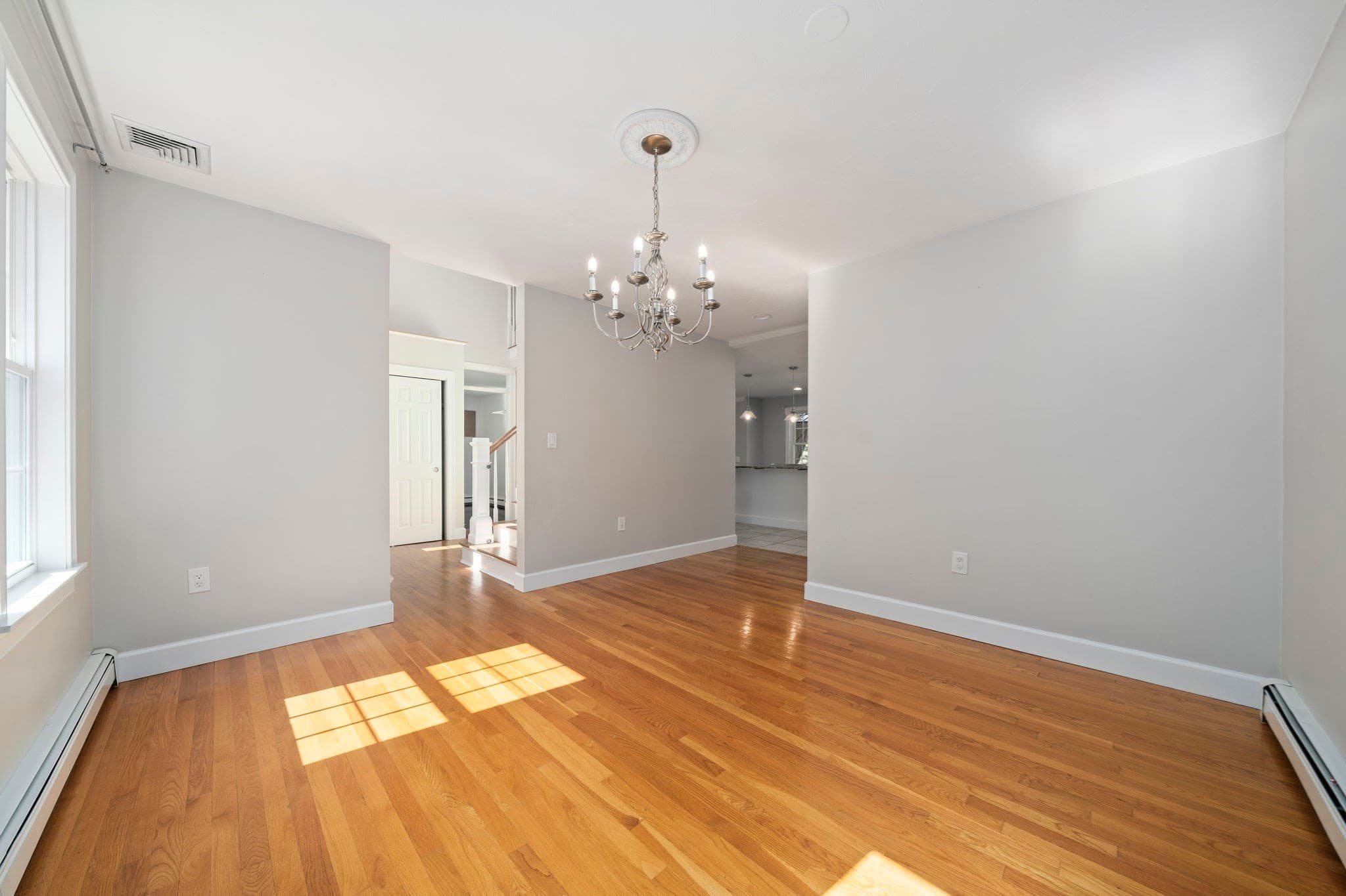 Single Family Residence at 4 Bruce Rd, Holbrook MA 02343, Holbrook, photo 11 of 41