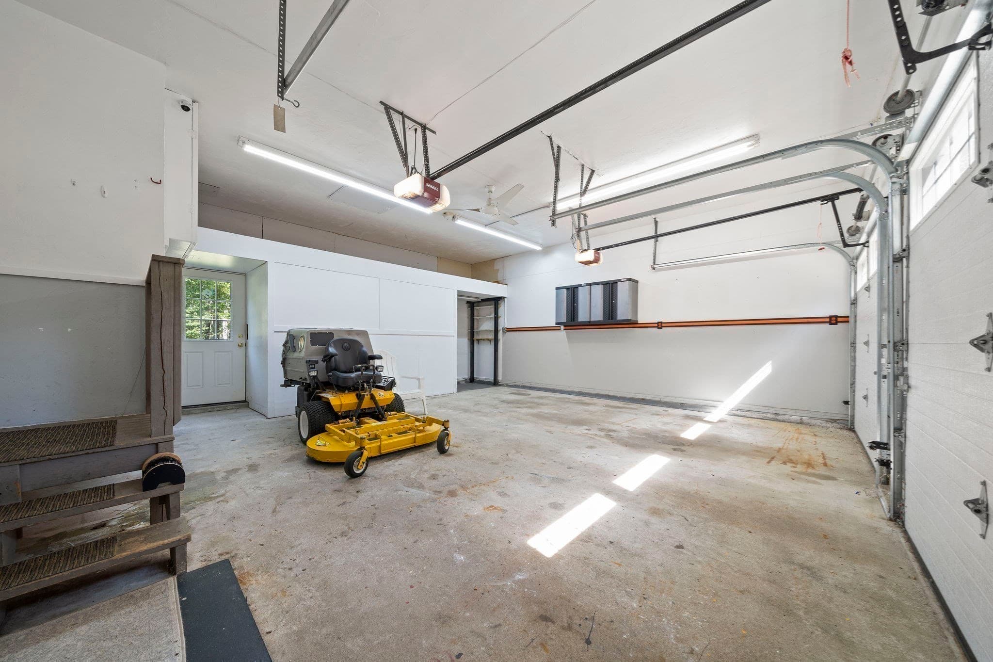 Single Family Residence at 4 Bruce Rd, Holbrook MA 02343, Holbrook, photo 35 of 41