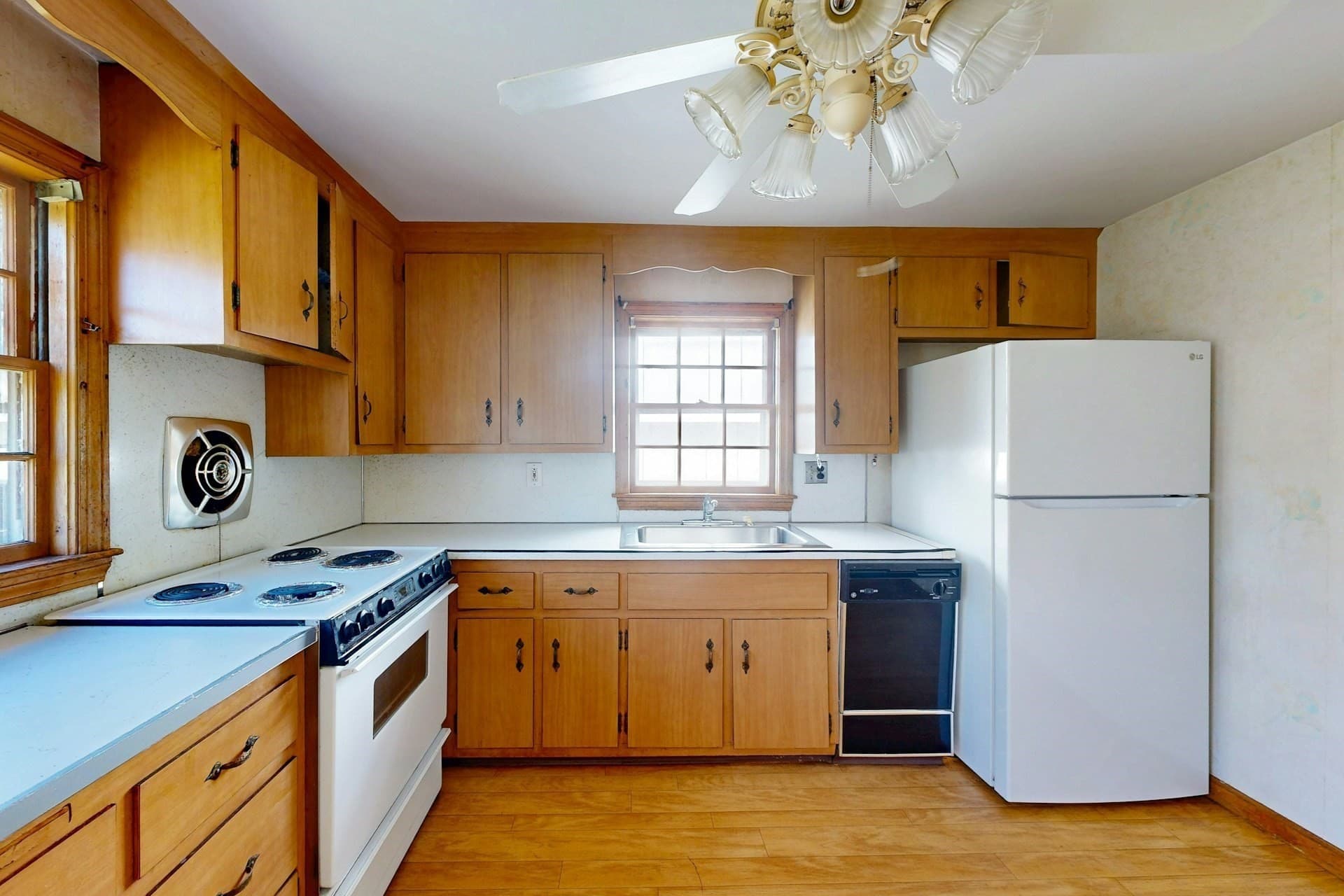 Single Family Residence at 20 Harvard St., Somerville MA 02143, Somerville, photo 12 of 35