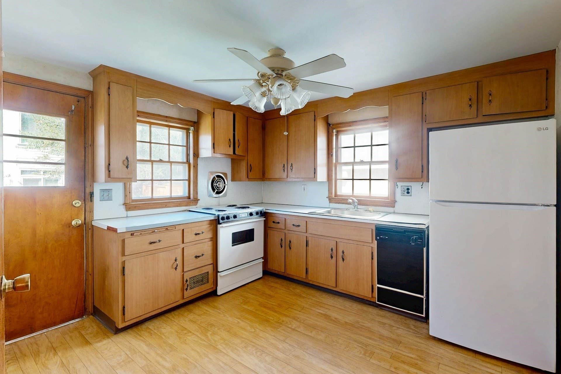 Single Family Residence at 20 Harvard St., Somerville MA 02143, Somerville, photo 14 of 35