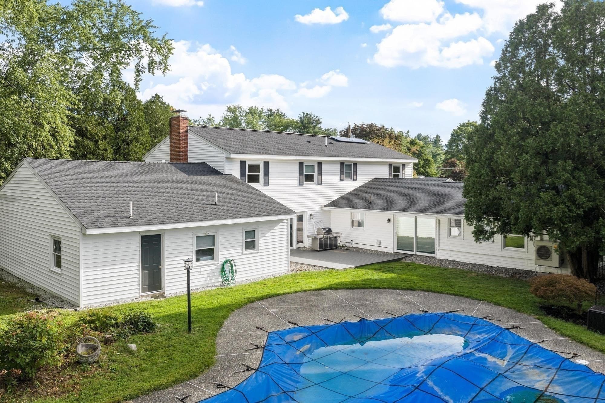 Single Family Residence at 4 Derringer Rd, Chelmsford MA 01824, Chelmsford, photo 34 of 42