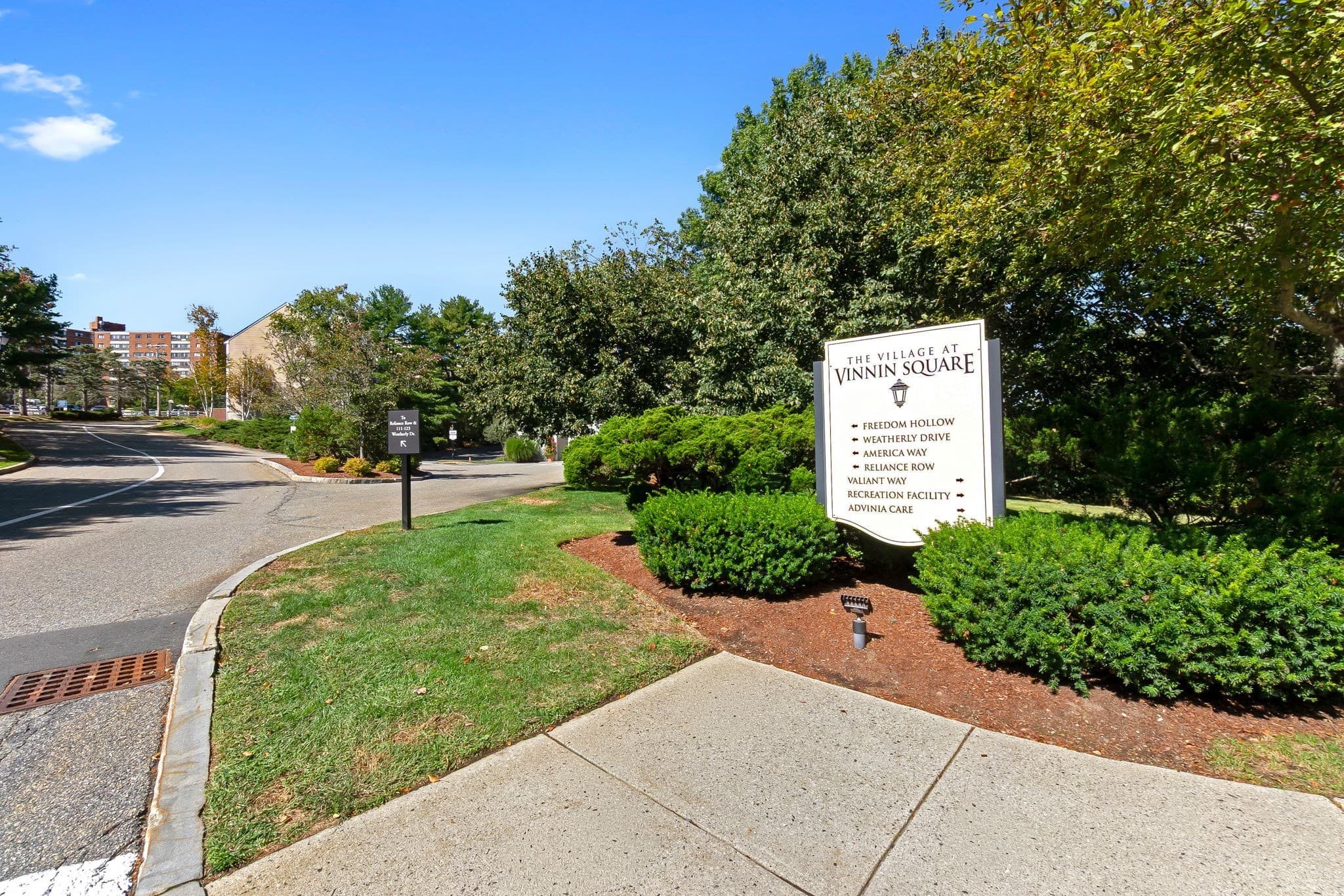Condominium at 9 Weatherly Drive # 9, Salem MA 01970, Salem, photo 27 of 32