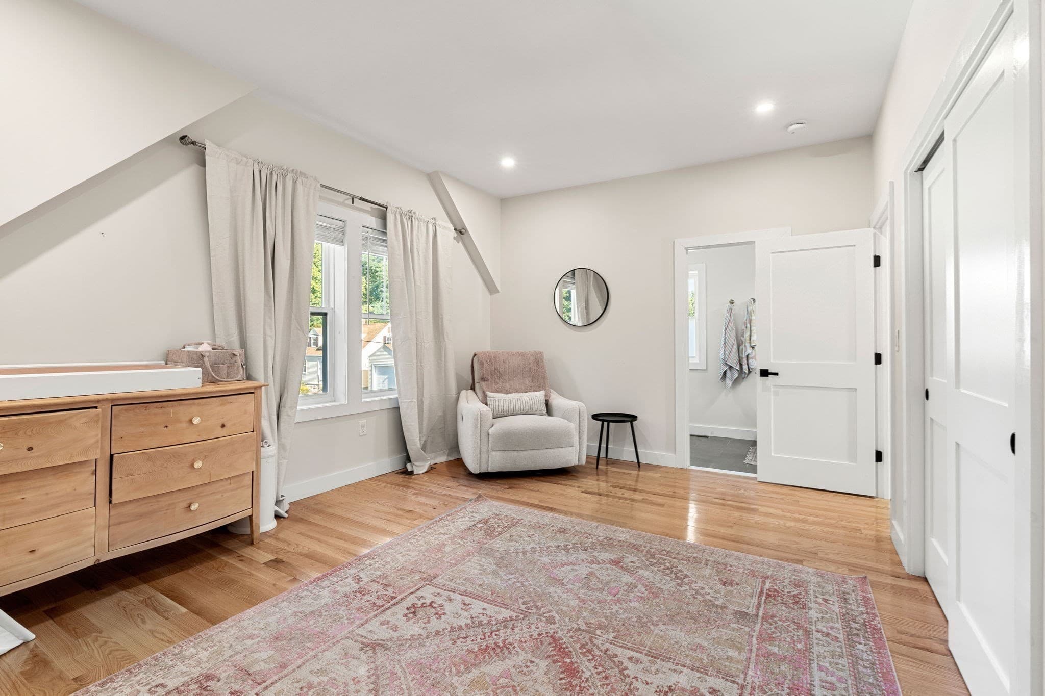 Single Family Residence at 30 Williams Street, Beverly MA 01915, Beverly, photo 17 of 29