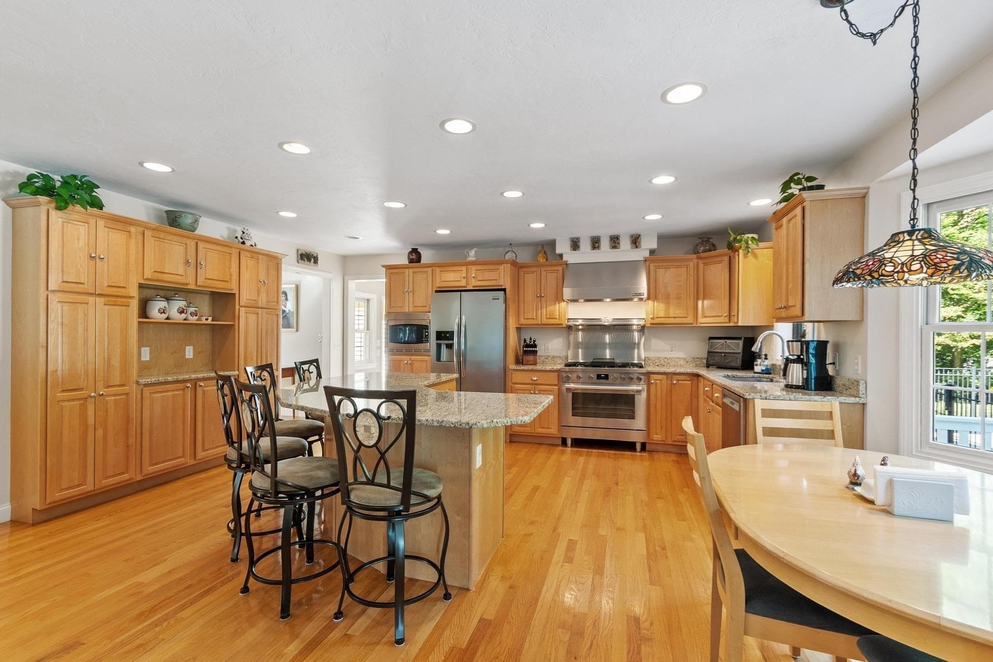 Single Family Residence at 4 Samuels Ln, Sterling MA 01564, Sterling, photo 7 of 42