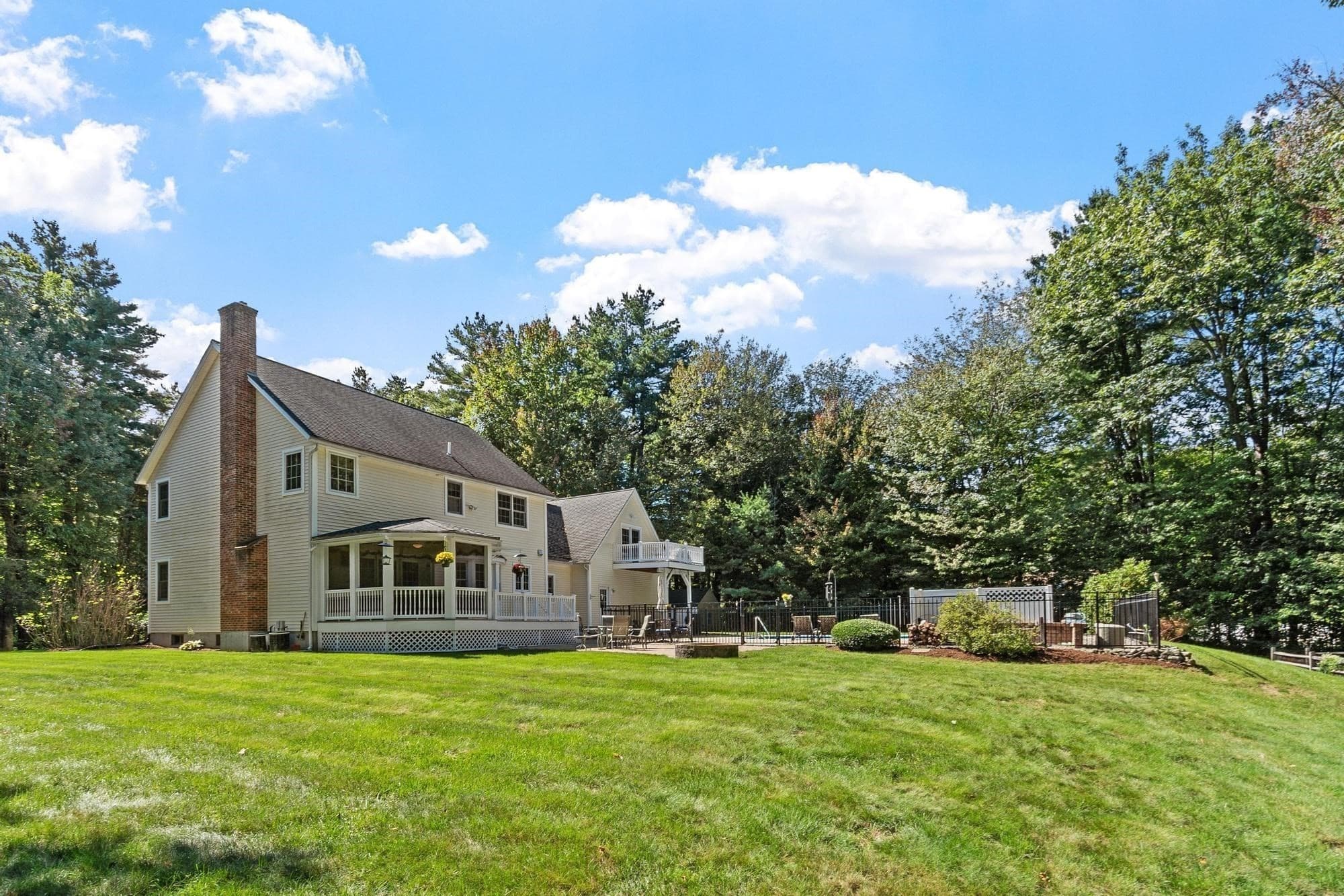 Single Family Residence at 4 Samuels Ln, Sterling MA 01564, Sterling, photo 36 of 42