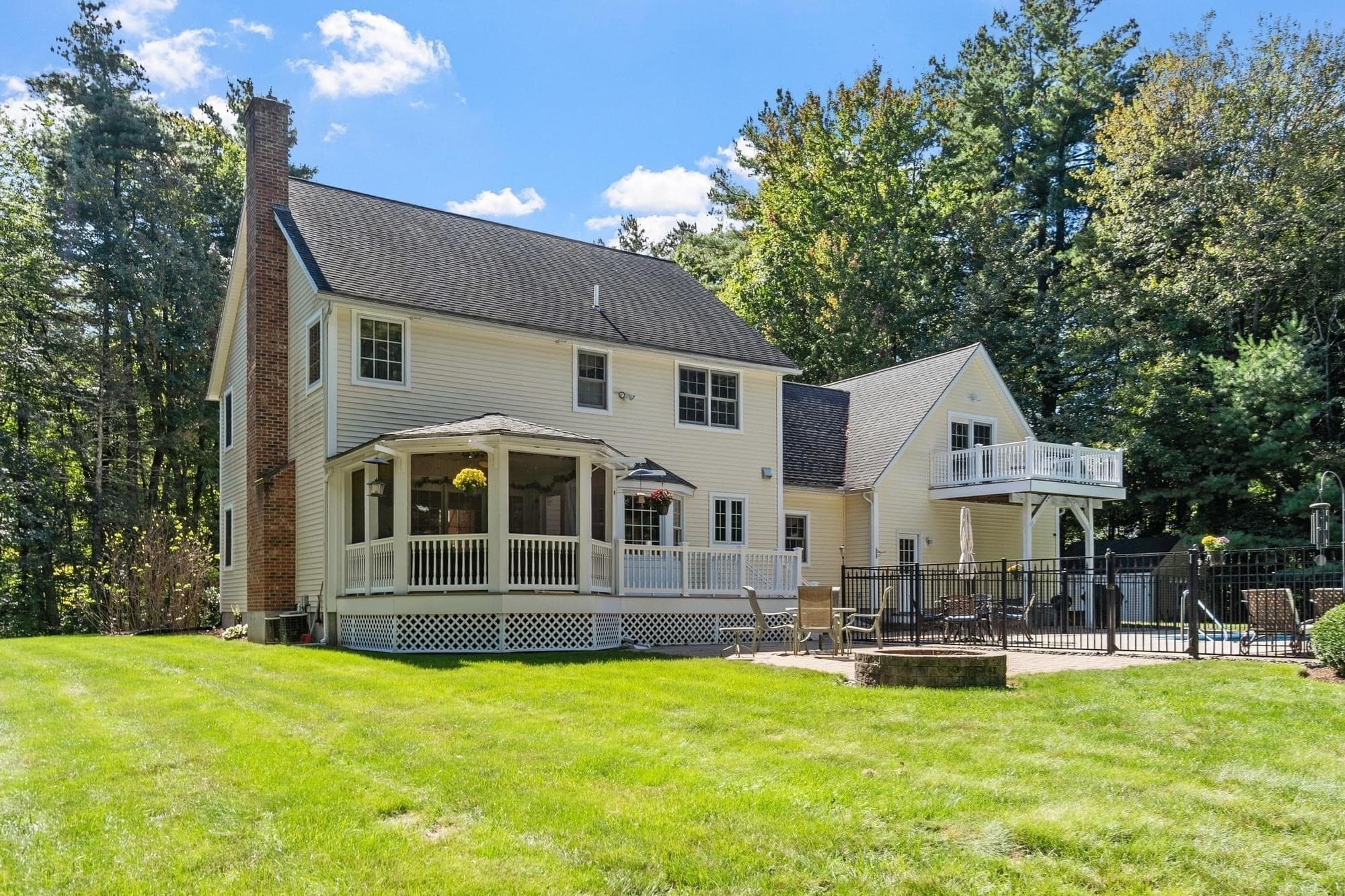 Single Family Residence at 4 Samuels Ln, Sterling MA 01564, Sterling, photo 35 of 42