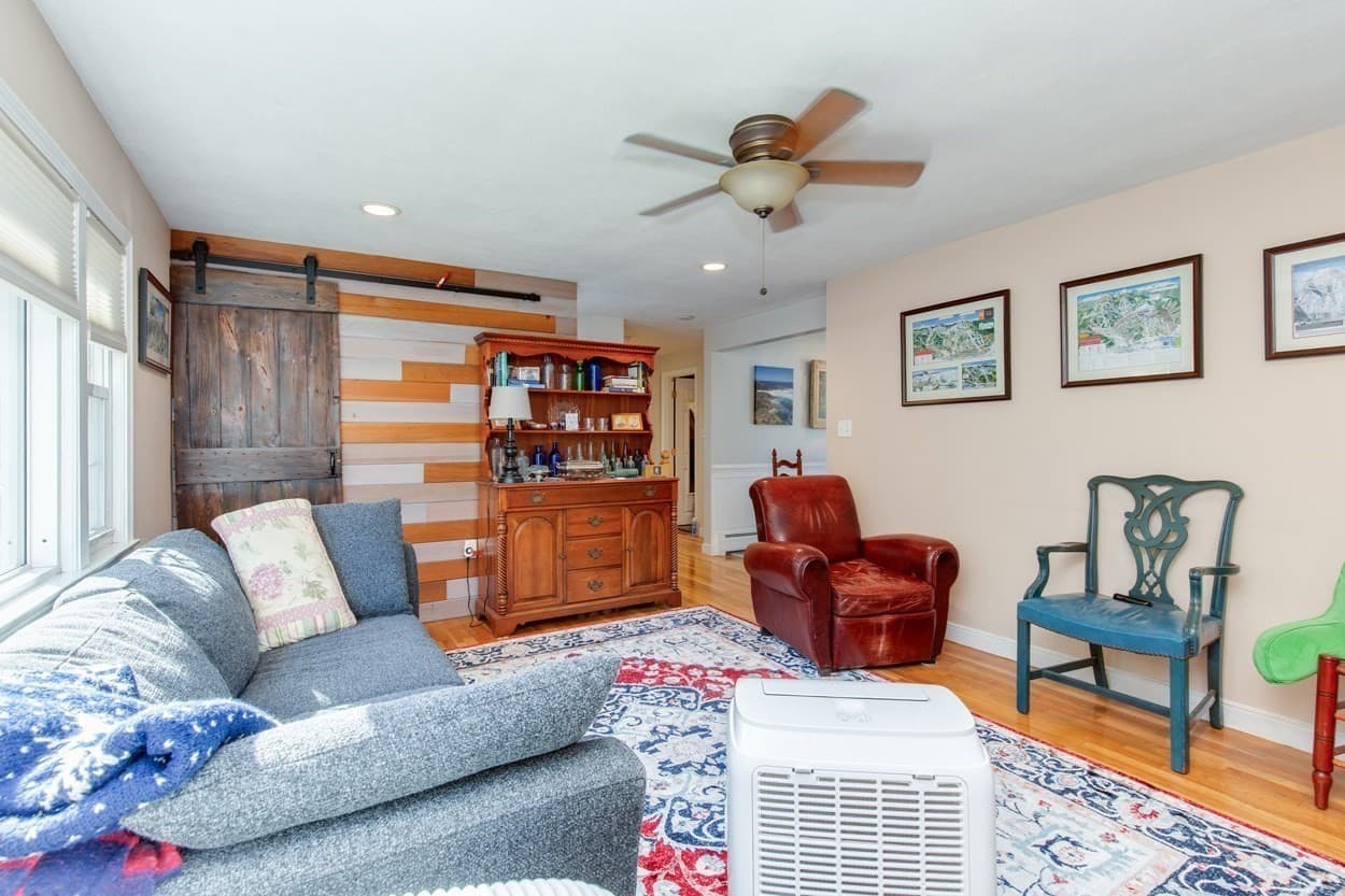 Single Family Residence at 10 Fredrick Drive, Wilmington MA 01887, Wilmington, photo 13 of 42